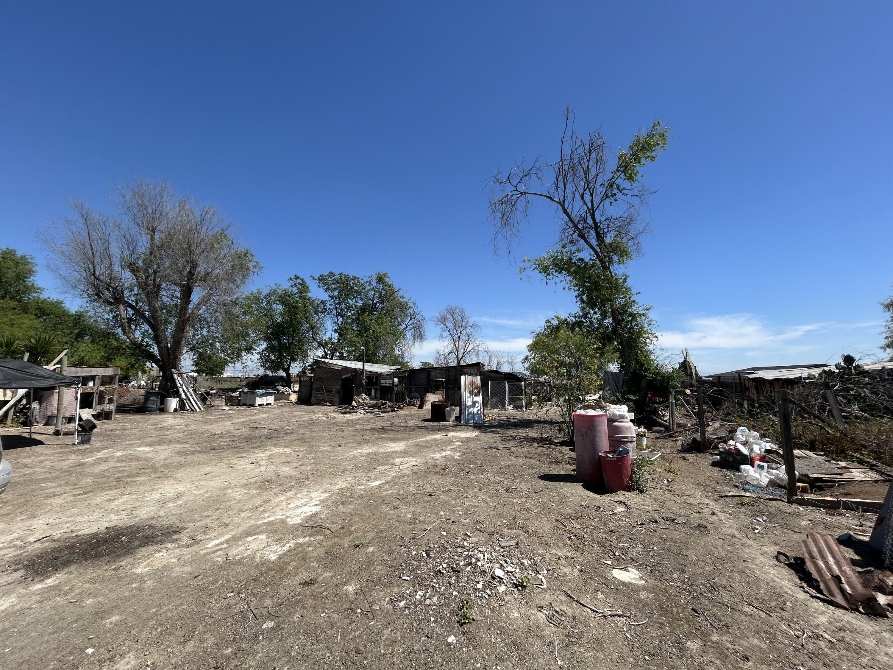 3312 Road 84, Earlimart, CA 93219