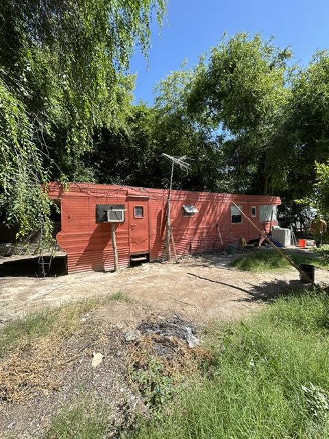 3312 Road 84, Earlimart, CA 93219