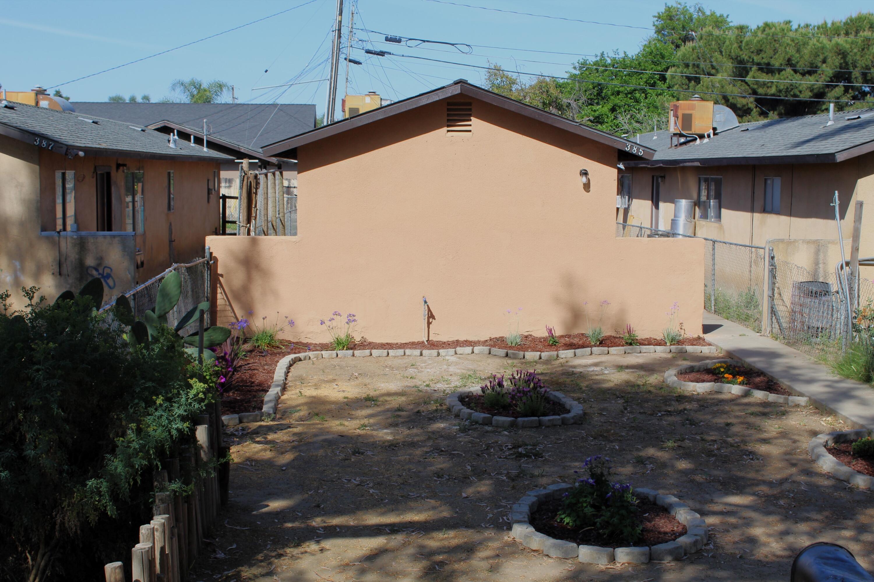 385 S Cornell St, Porterville, CA 93257