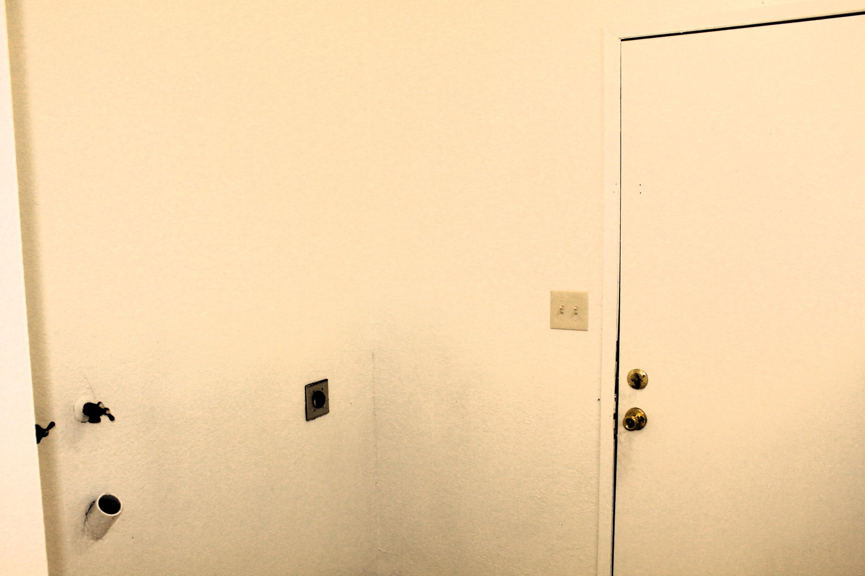 385 S Cornell St, Porterville, CA 93257