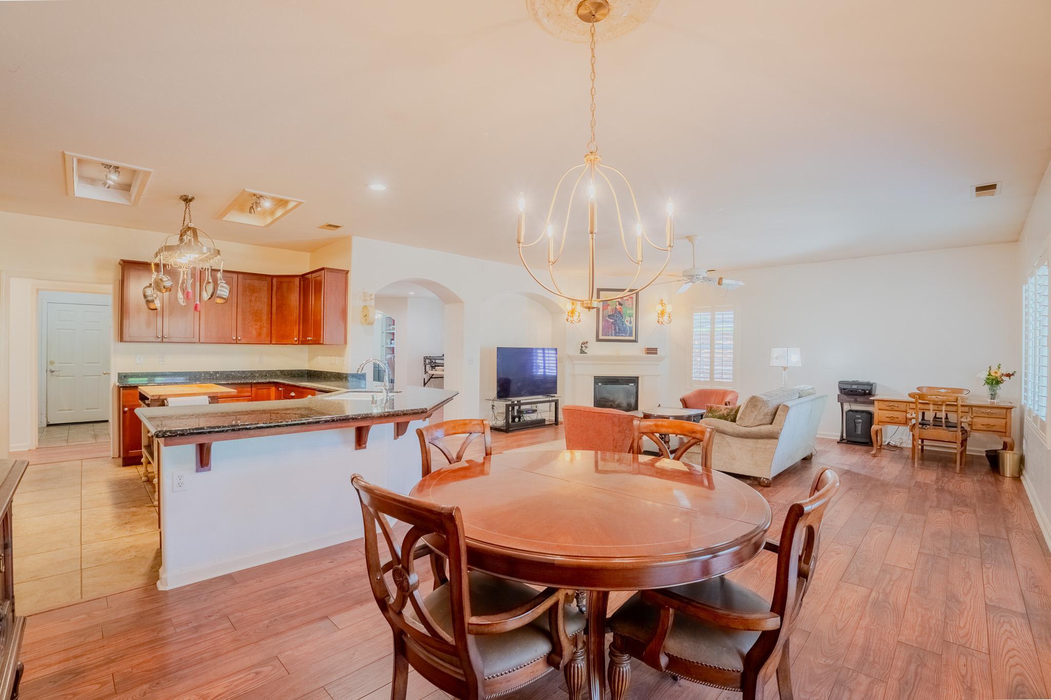 3634 N Jackie St, Visalia, CA 93291