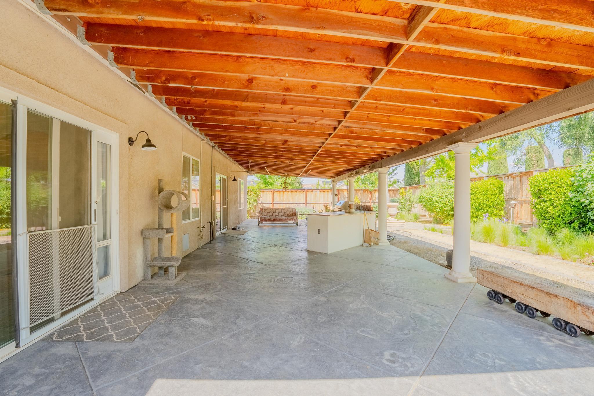 3634 N Jackie St, Visalia, CA 93291