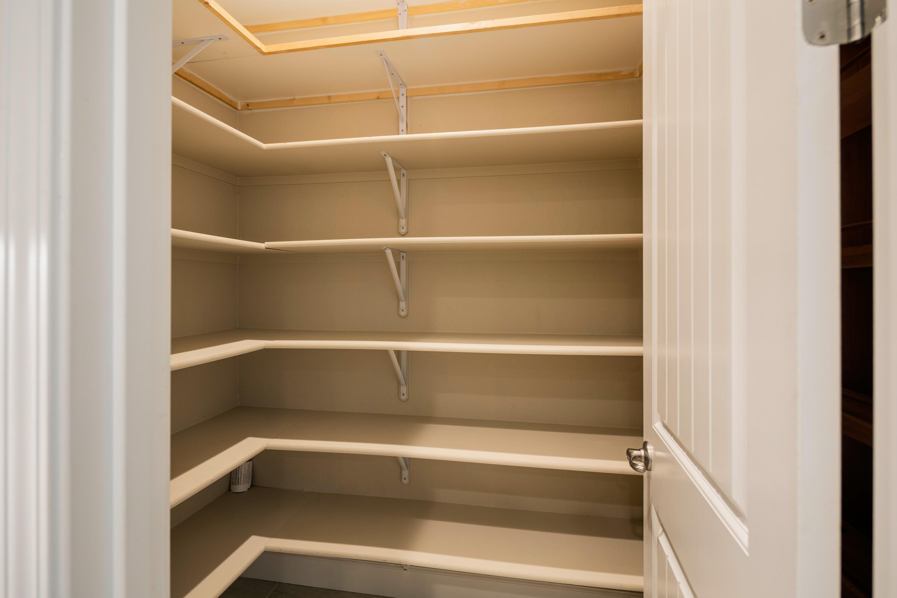 3636 Elberta Cir, Dinuba, CA 93618