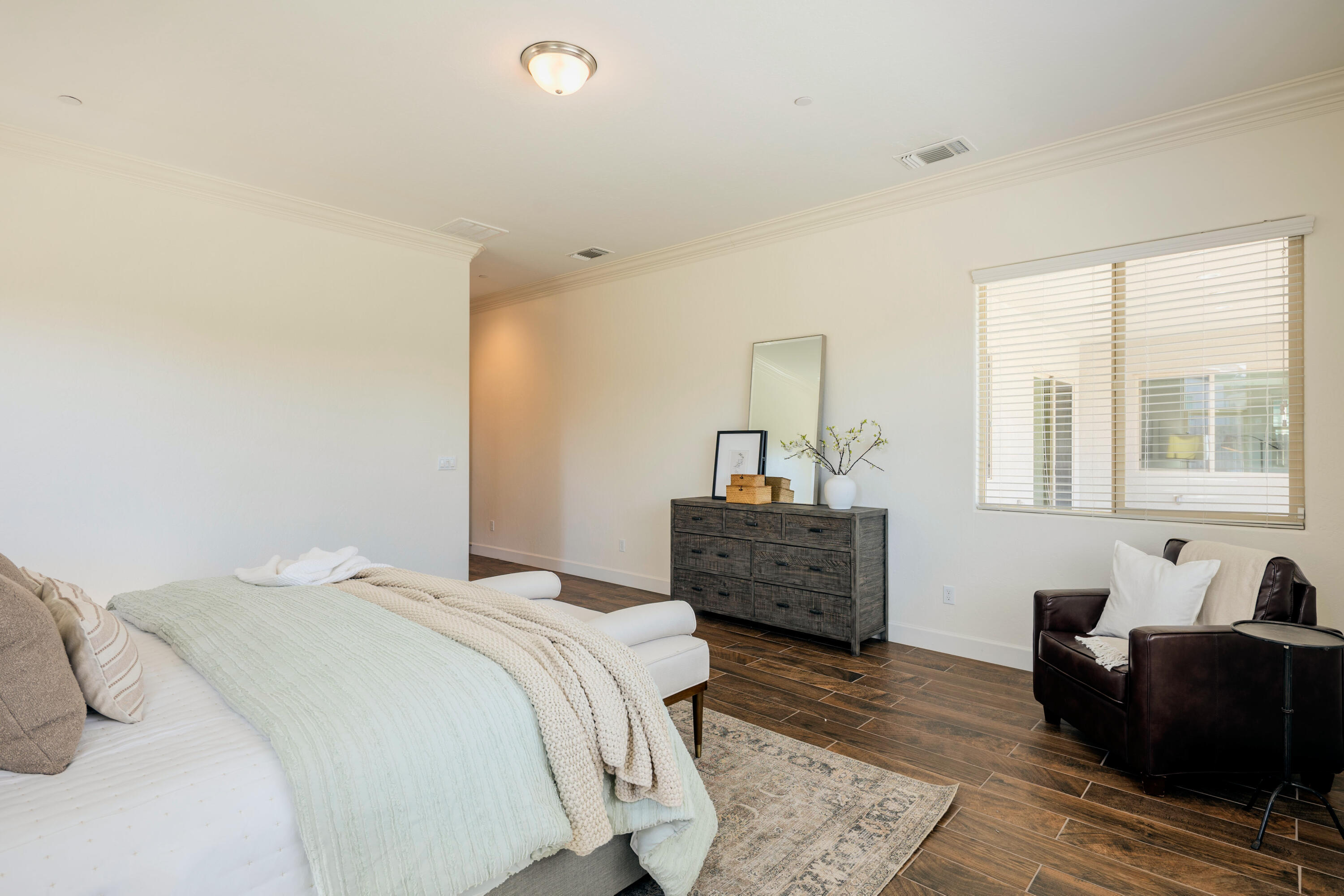 3636 Elberta Cir, Dinuba, CA 93618