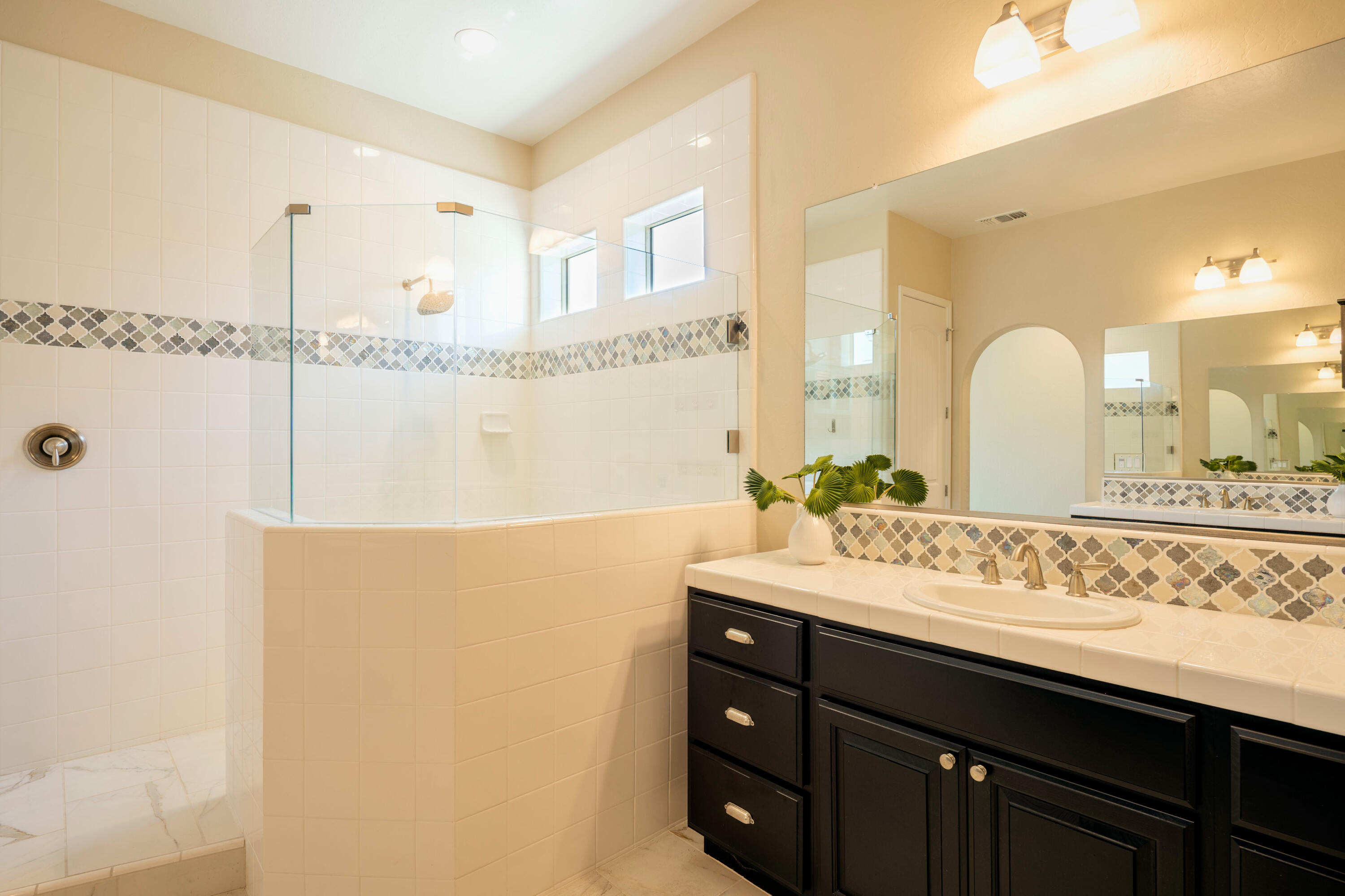 3636 Elberta Cir, Dinuba, CA 93618