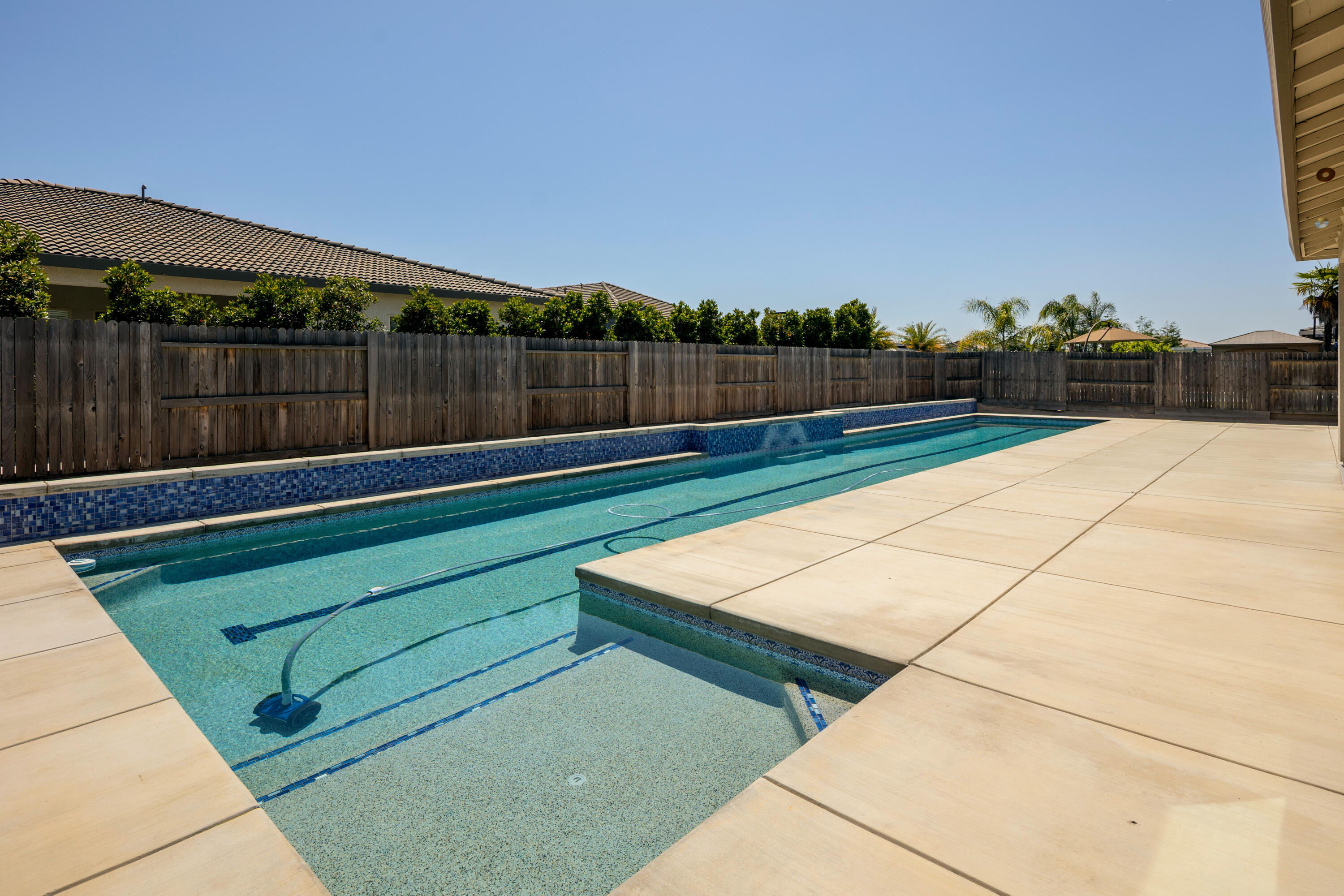 3636 Elberta Cir, Dinuba, CA 93618