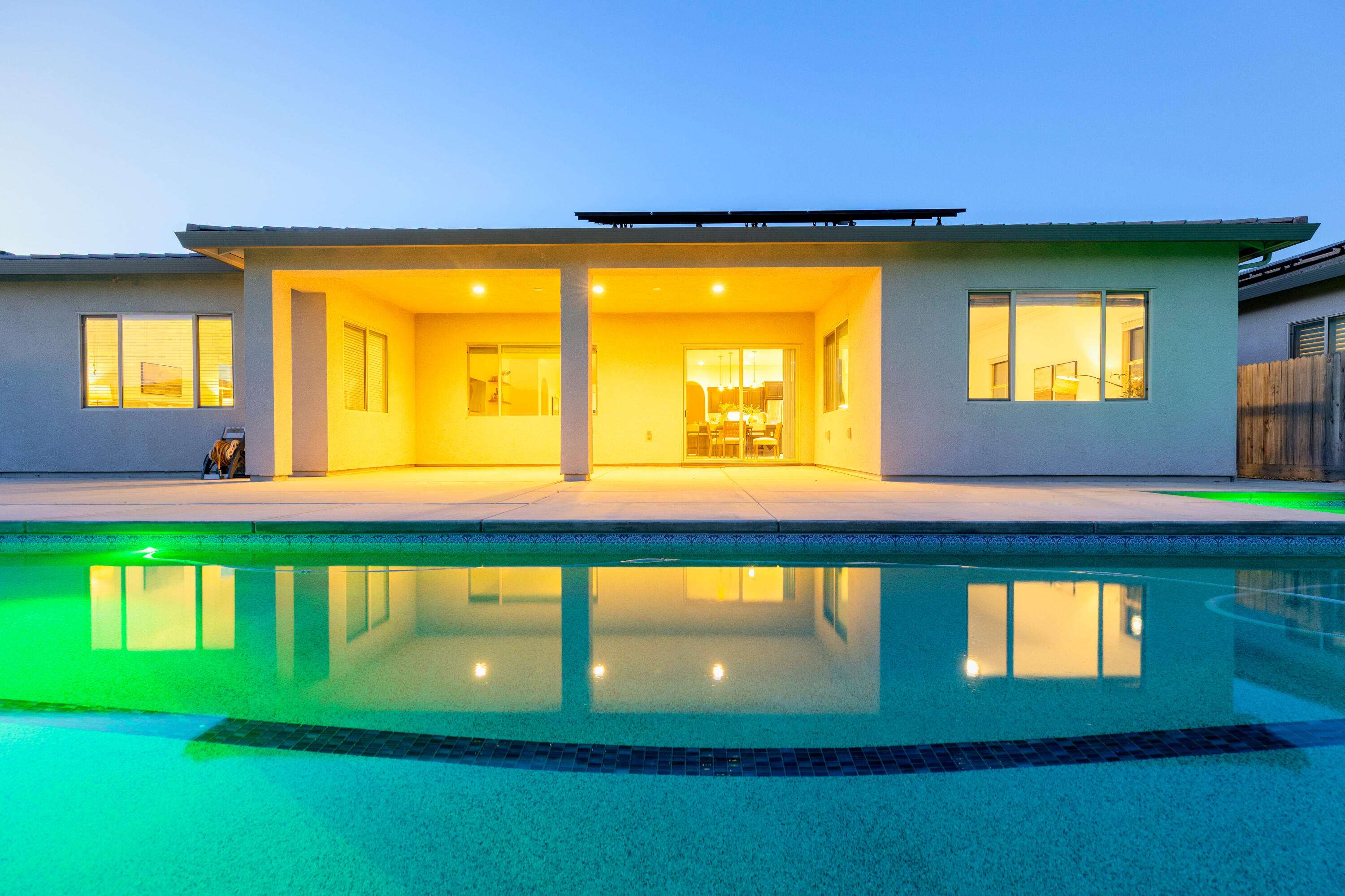 3636 Elberta Cir, Dinuba, CA 93618