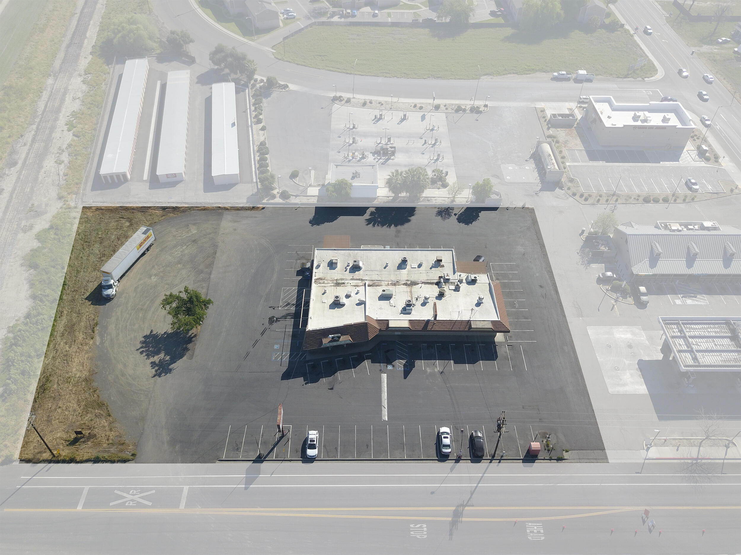 44 N 19 1/2 Ave, Lemoore, CA 93245