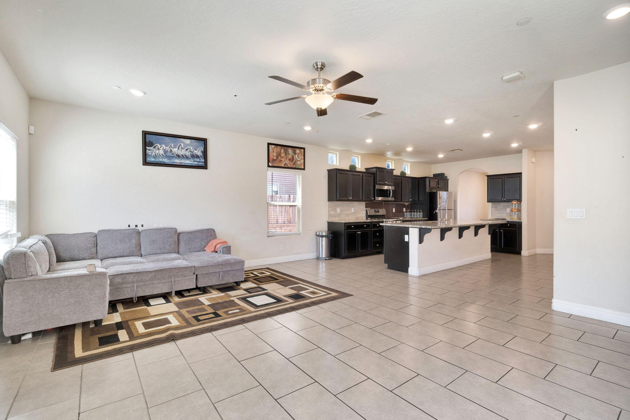 5952 E Truman Ave, Fresno, CA 93727