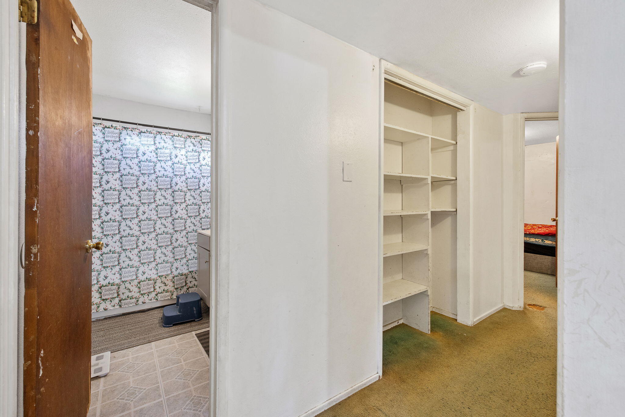 1117 W Wren Ave, Visalia, CA 93291