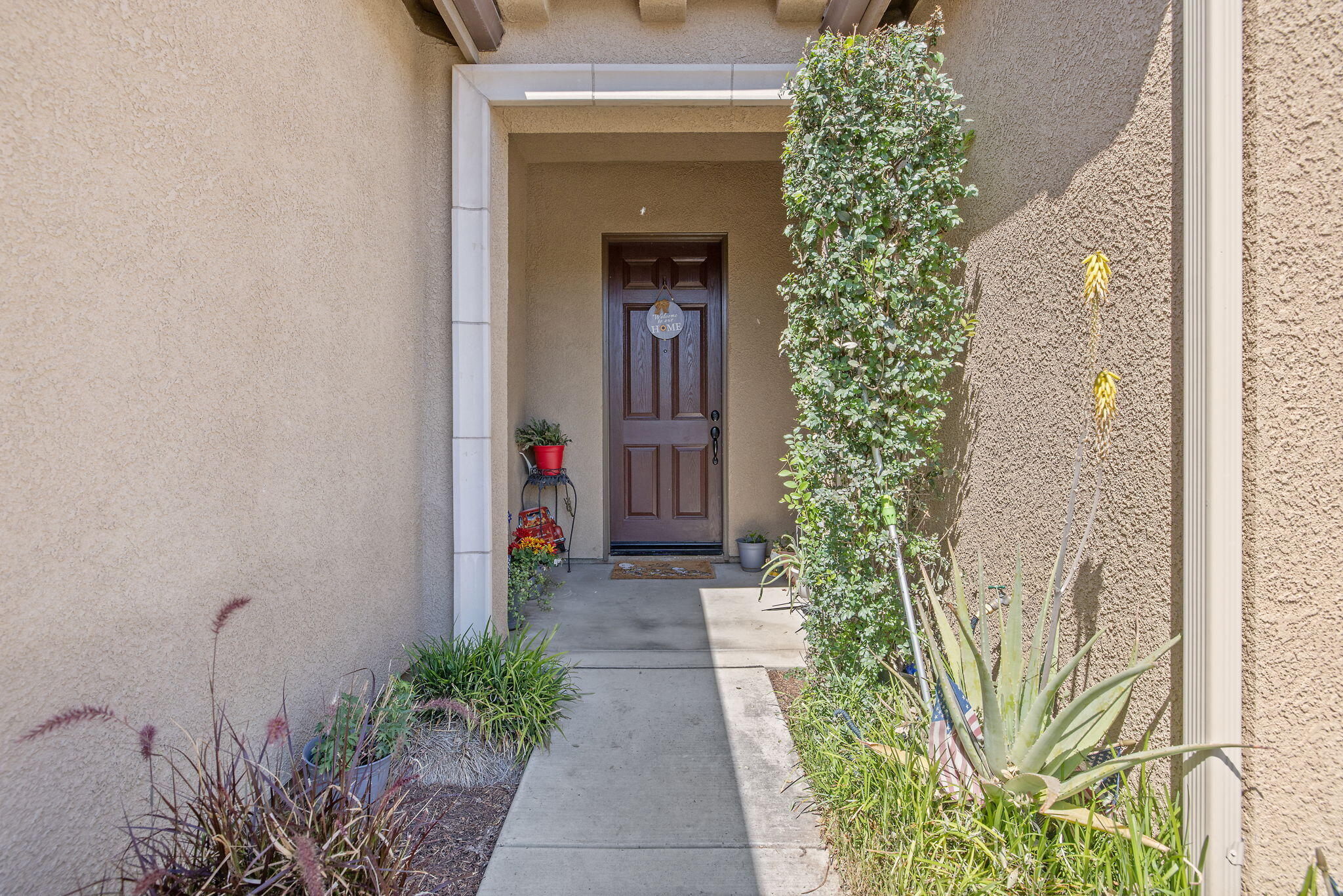 2538 W Connelly Ave, Visalia, CA 93291