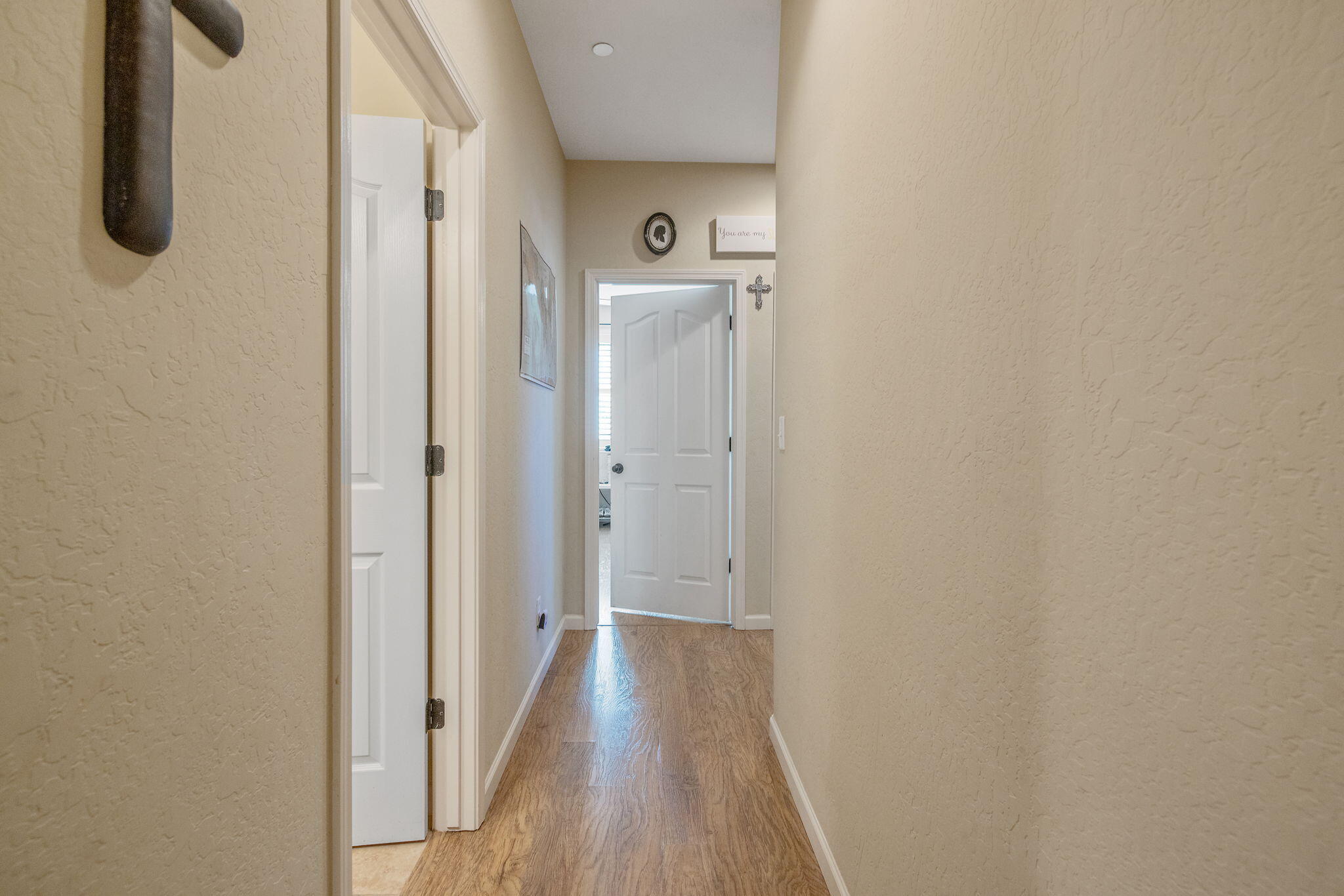 2538 W Connelly Ave, Visalia, CA 93291