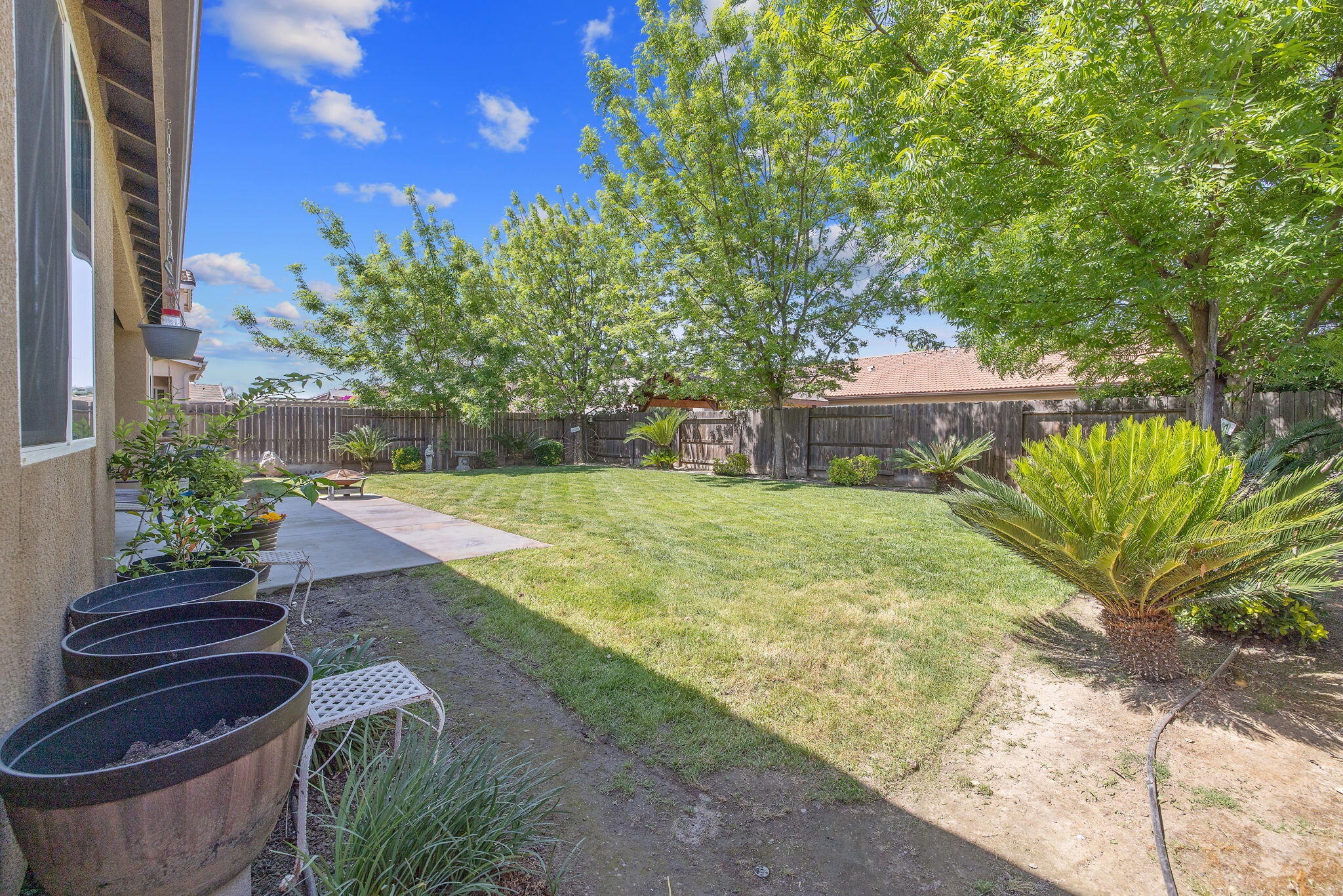 2538 W Connelly Ave, Visalia, CA 93291