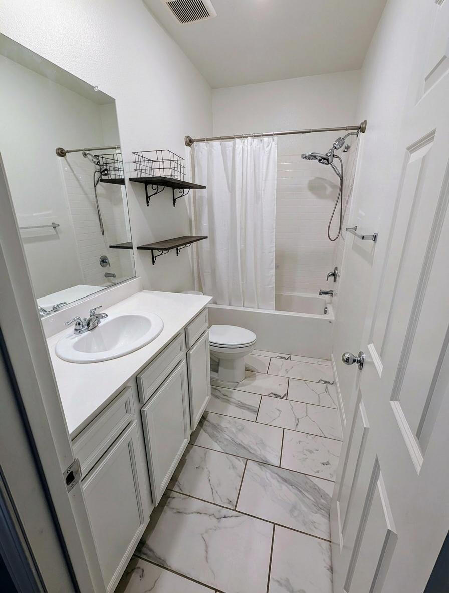 3604 E Cherry Ave, Visalia, CA 93292