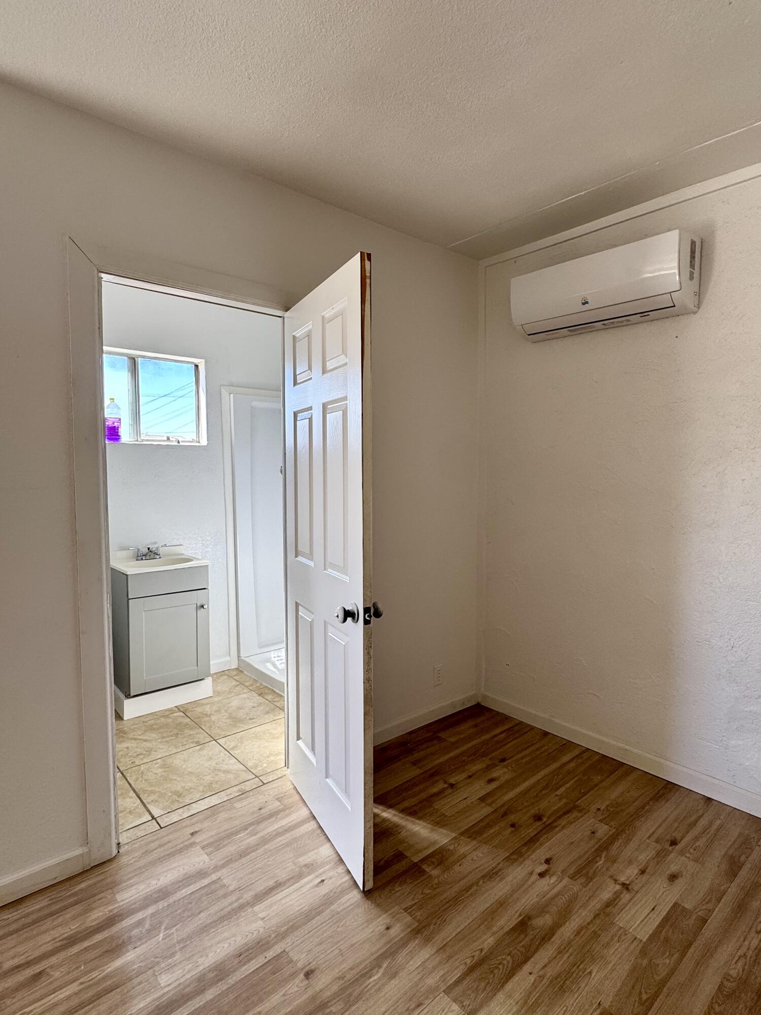 605 N NW F St, Tulare, CA 93274