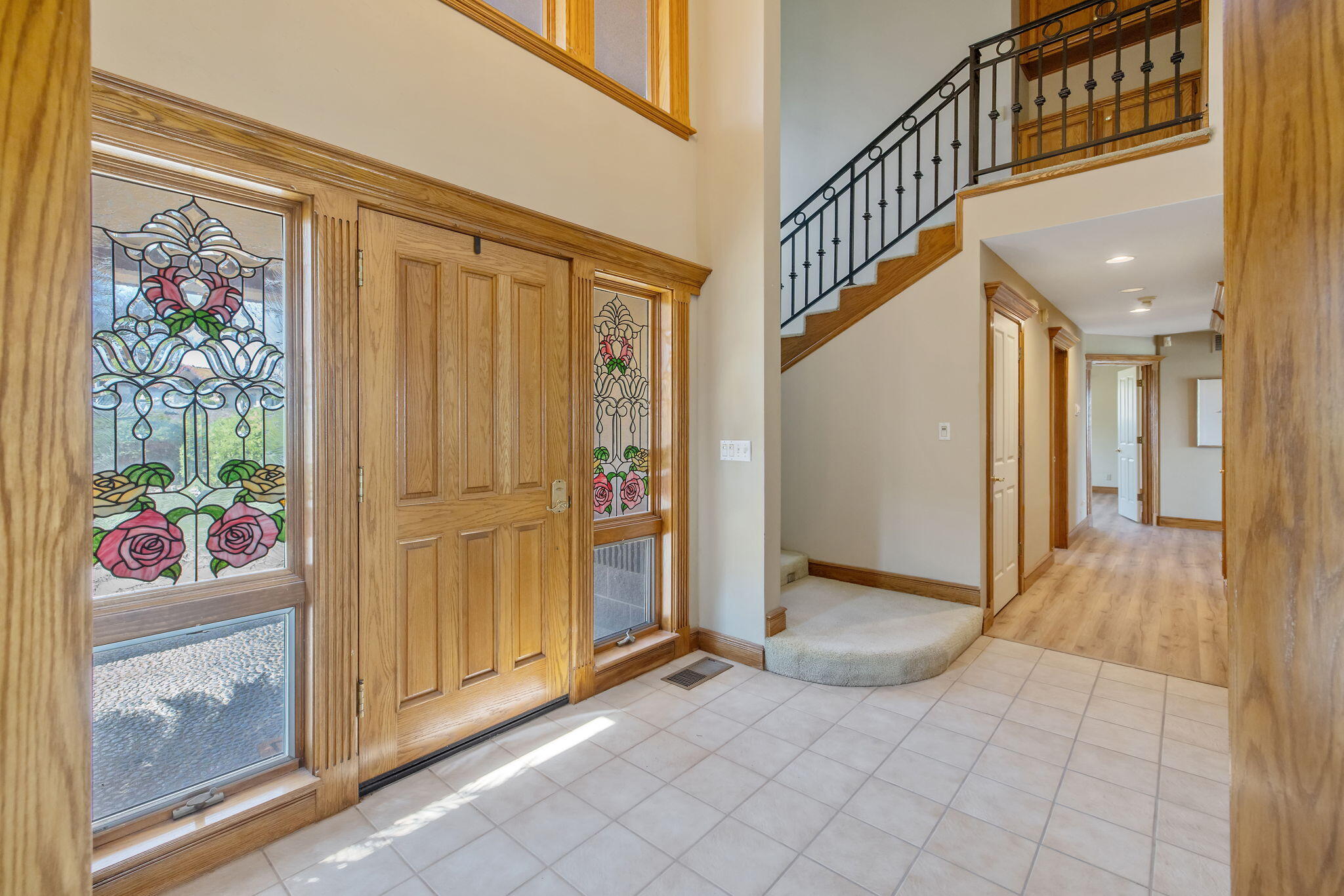 315 Valley View Dr, Exeter, CA 93221