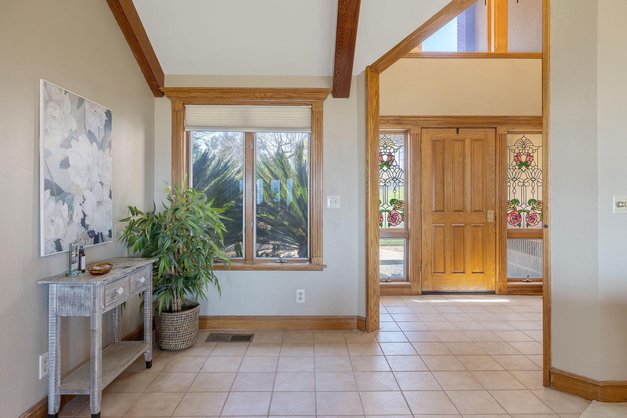 315 Valley View Dr, Exeter, CA 93221