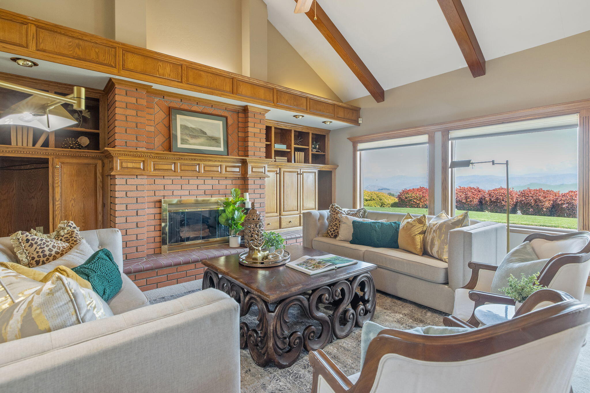 315 Valley View Dr, Exeter, CA 93221