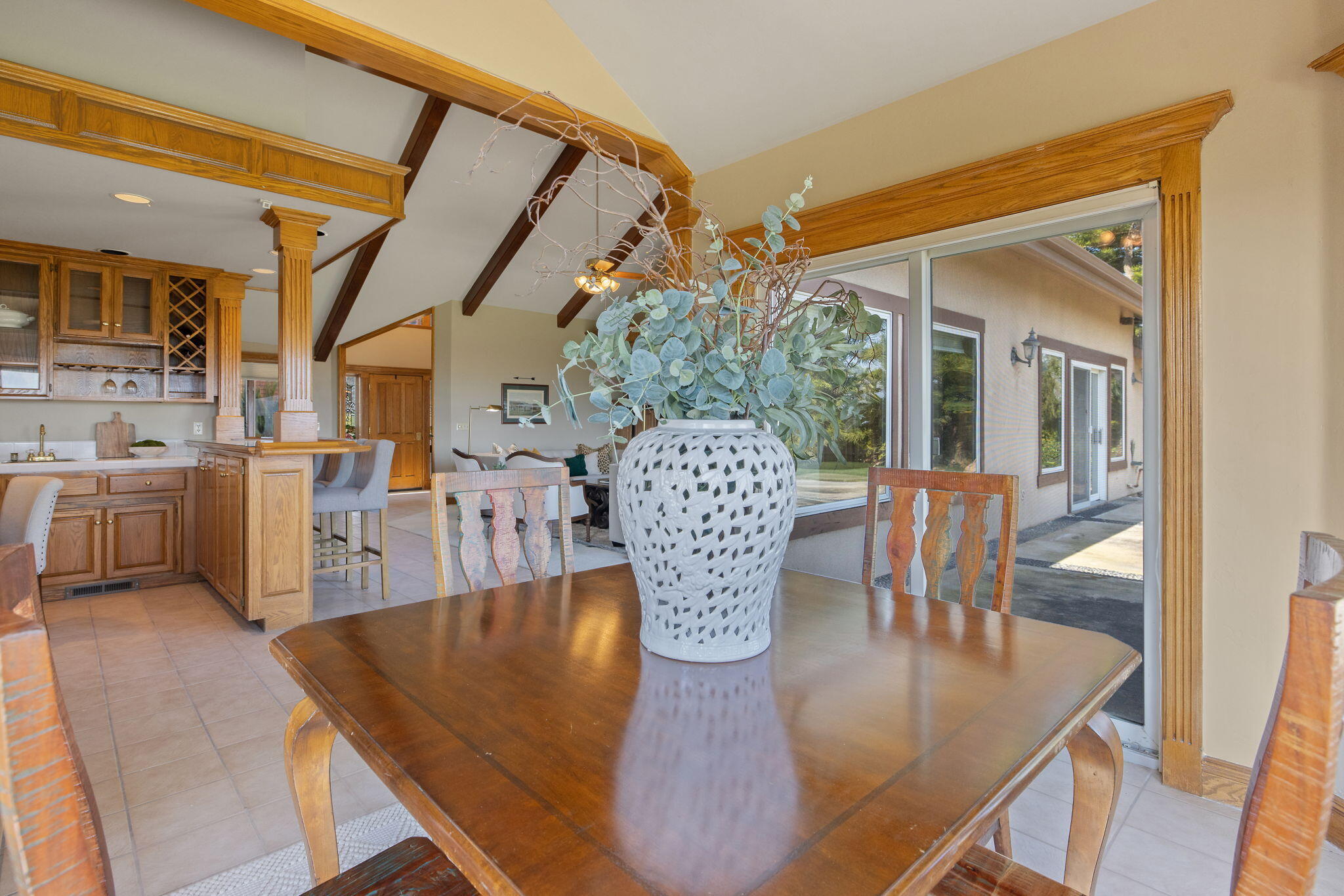 315 Valley View Dr, Exeter, CA 93221