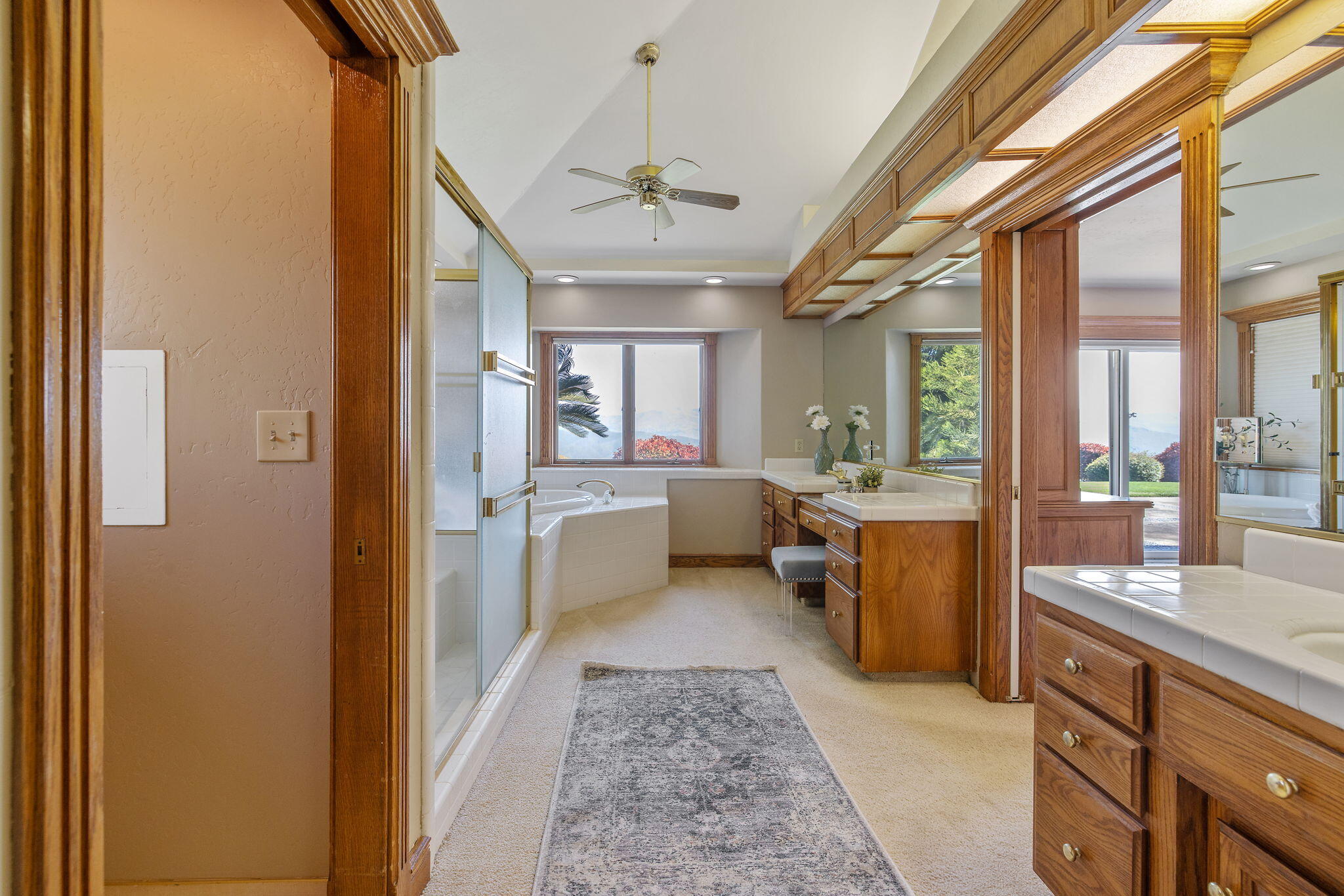 315 Valley View Dr, Exeter, CA 93221