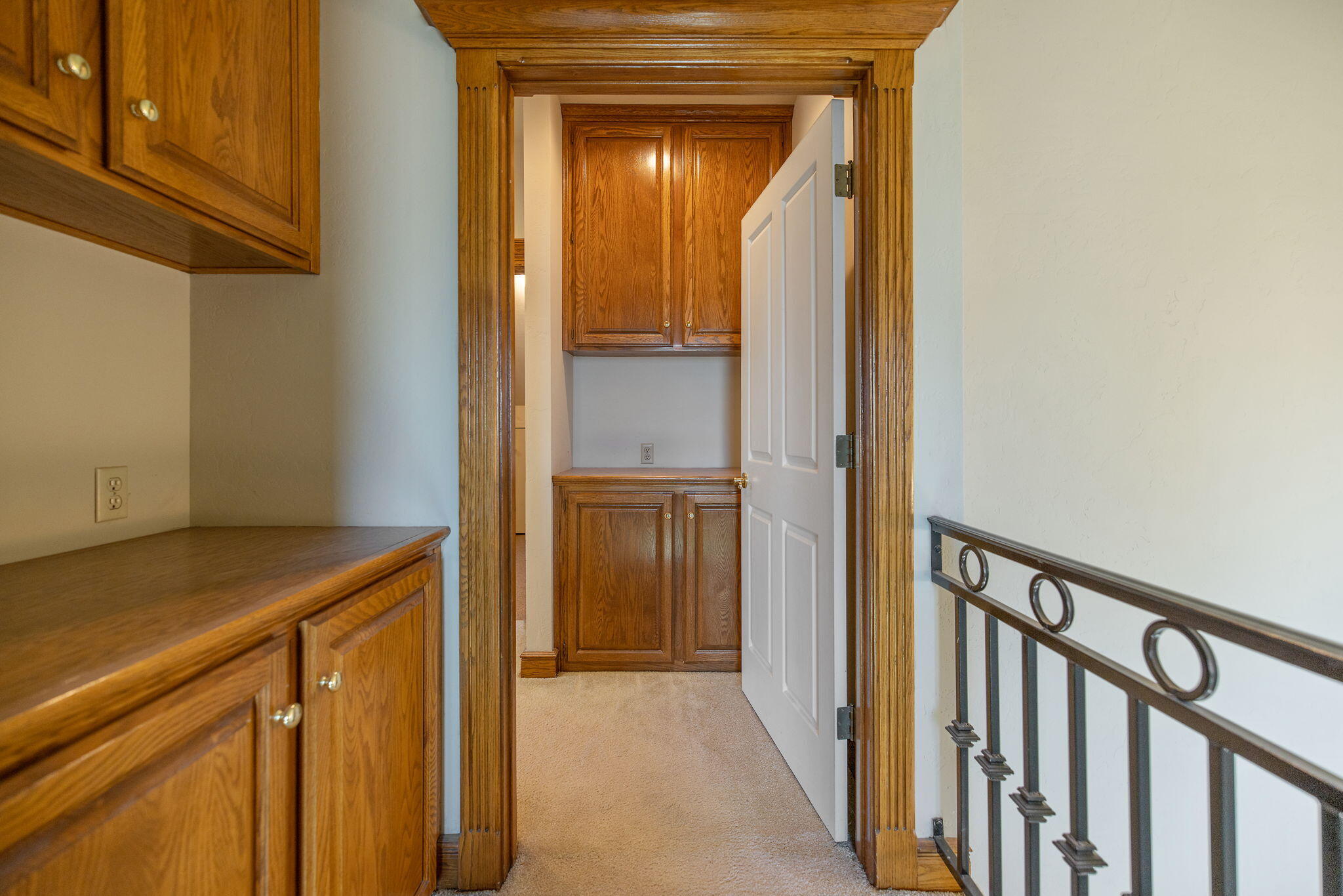 315 Valley View Dr, Exeter, CA 93221