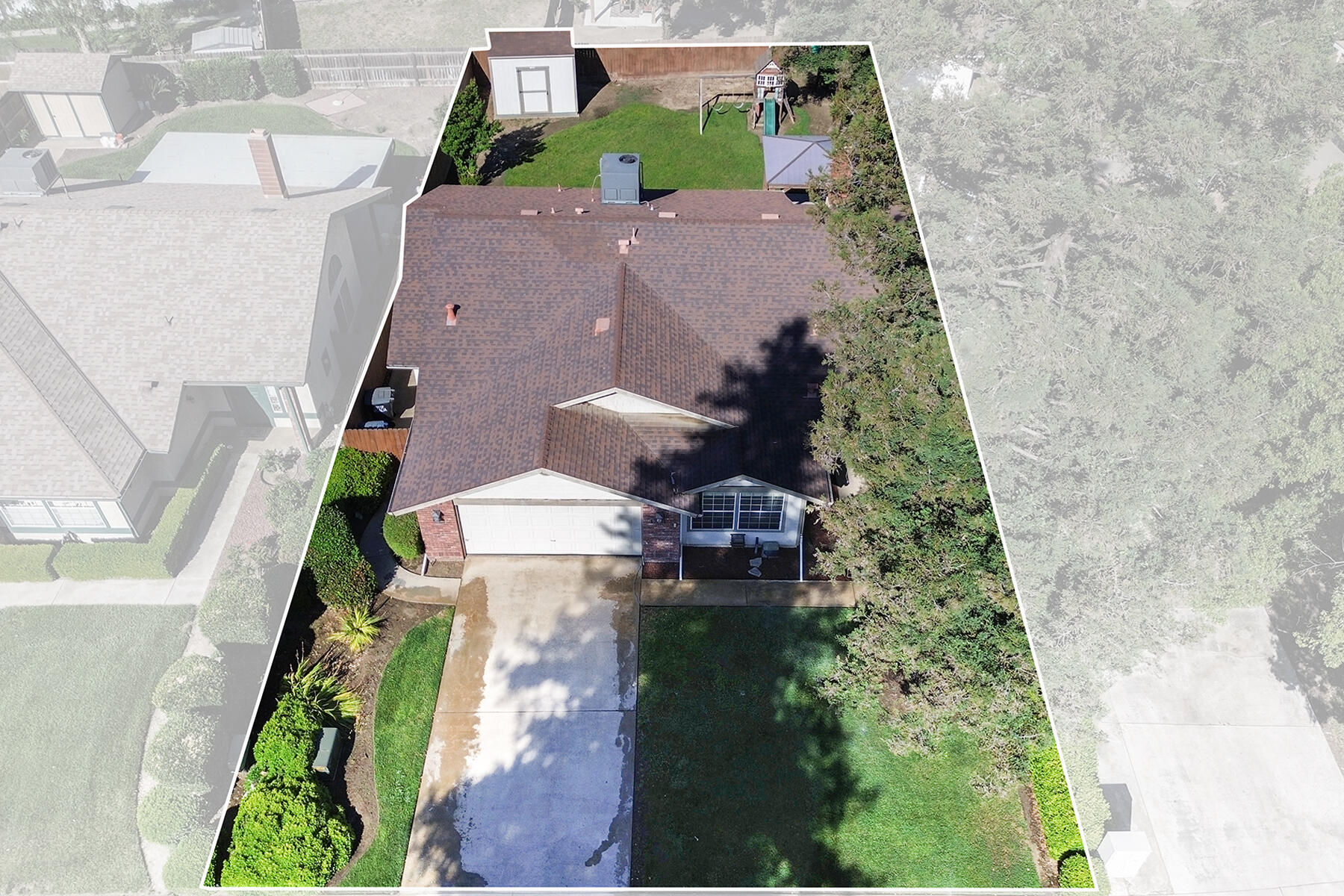 1301 S Atwood Ct, Visalia, CA 93277