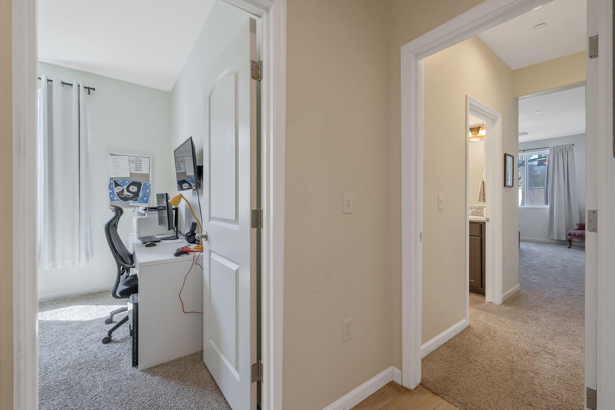 2306 E Mesa Ave, Visalia, CA 93292