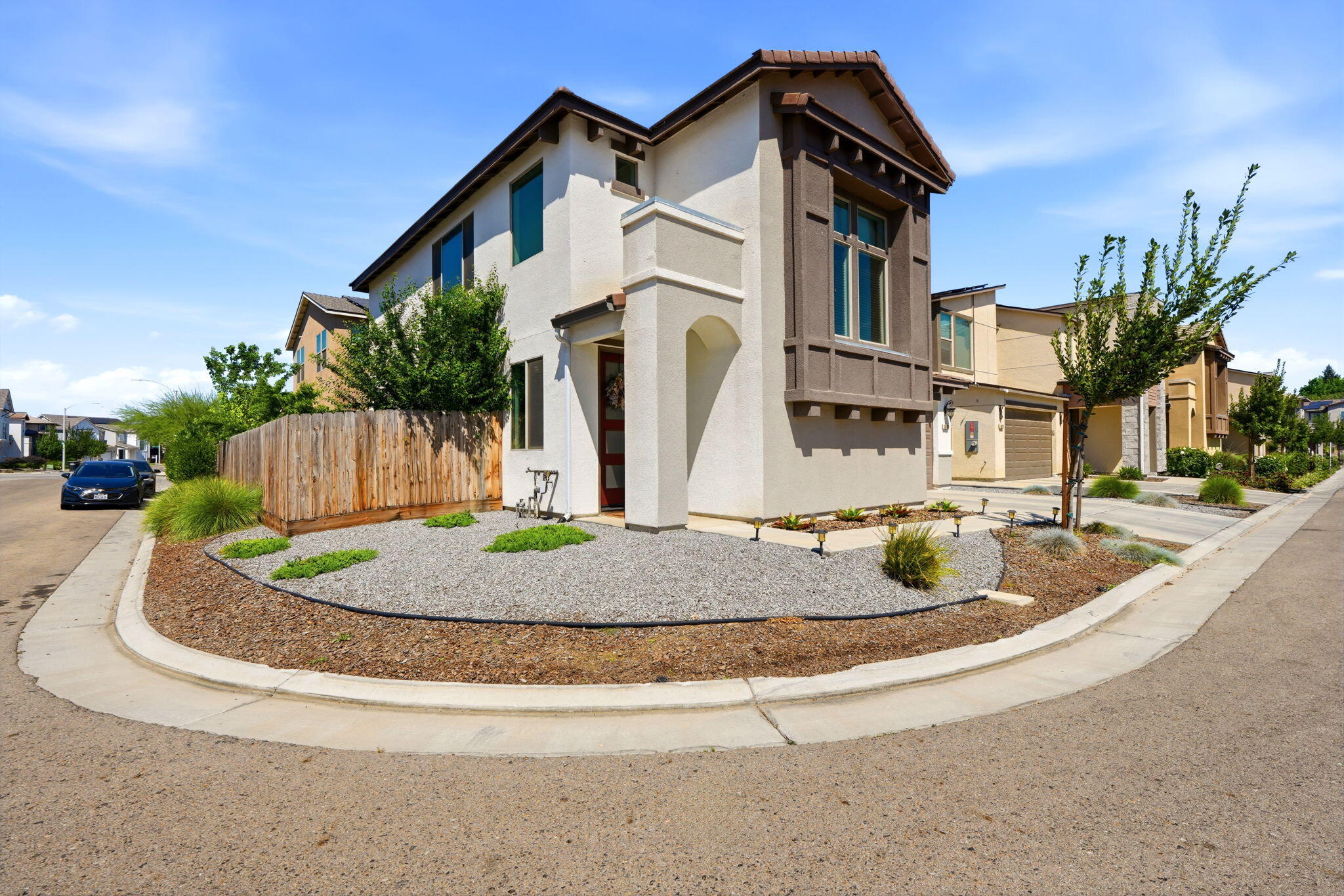 3432 W Good Ave, Visalia, CA 93277