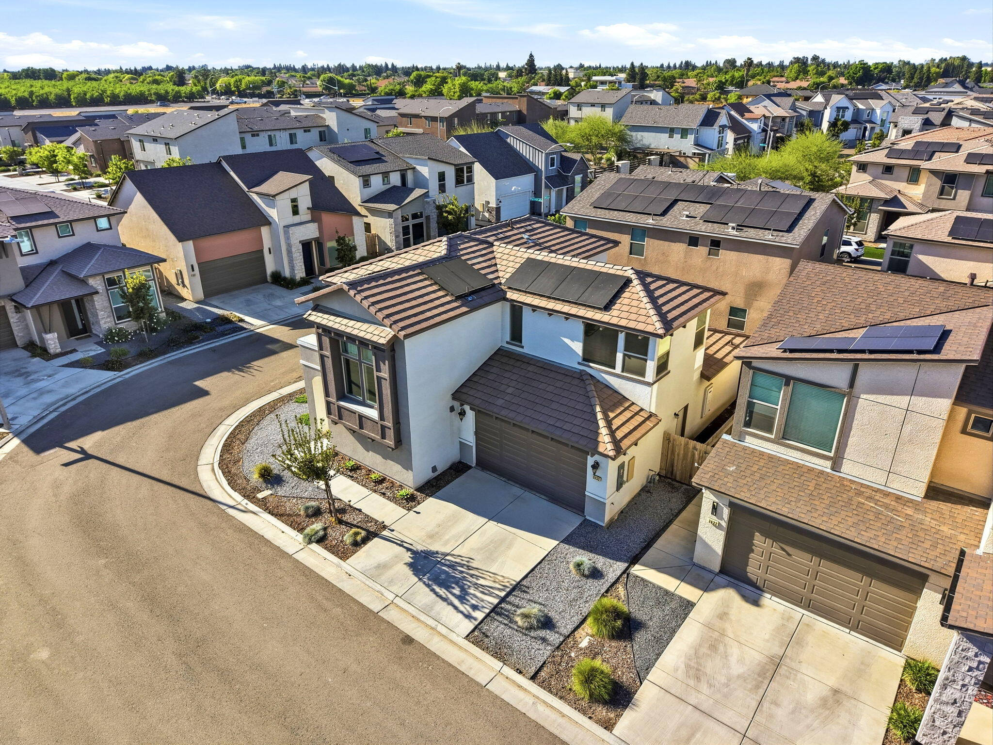 3432 W Good Ave, Visalia, CA 93277