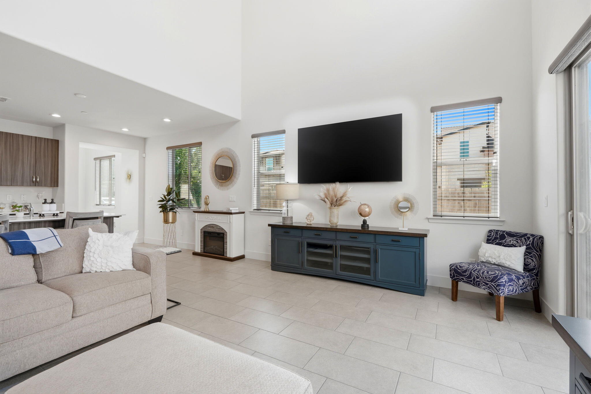 3432 W Good Ave, Visalia, CA 93277