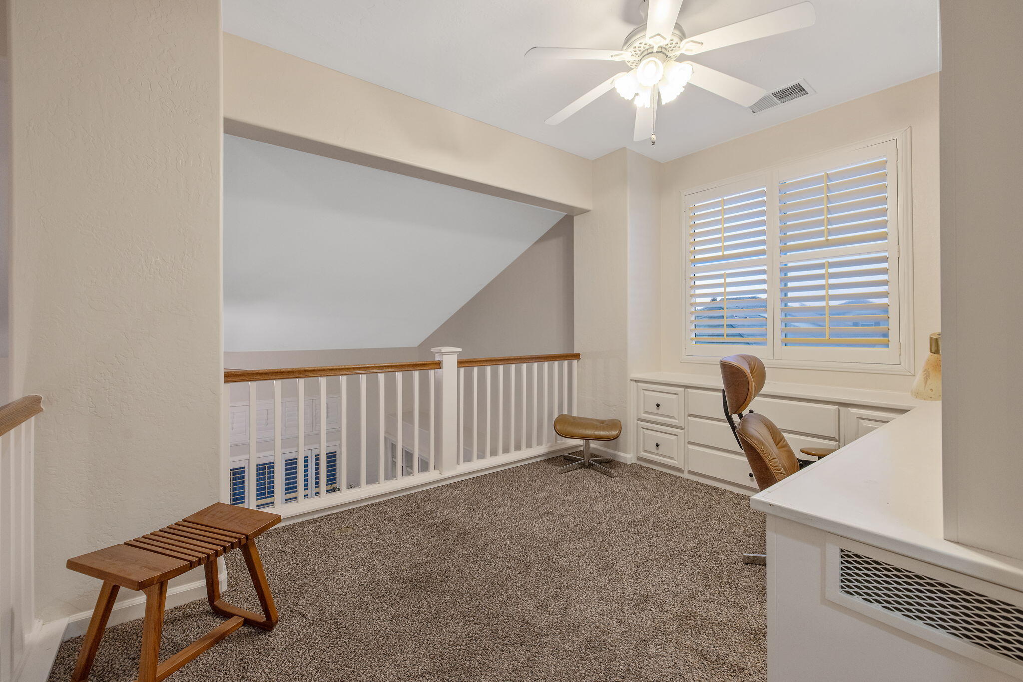 1608 N Oliveto Ct, Visalia, CA 93291