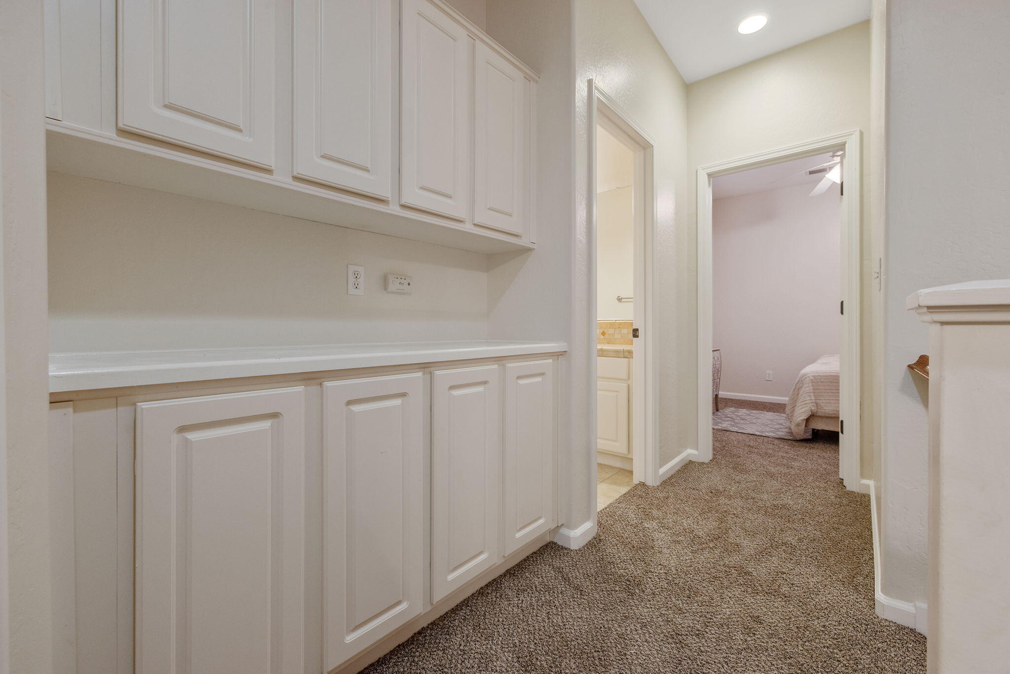 1608 N Oliveto Ct, Visalia, CA 93291