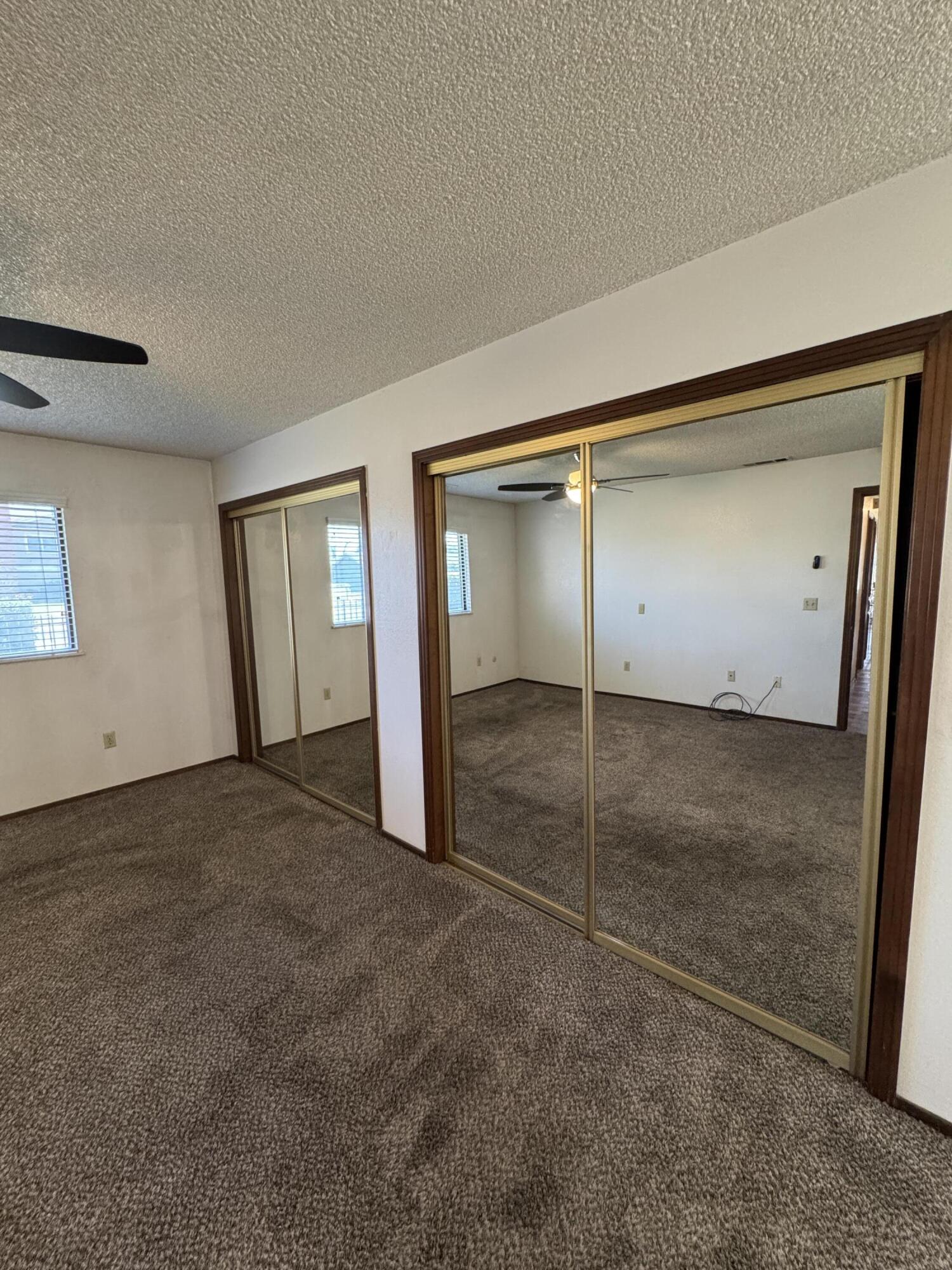 1502 S Lydia Dr, Tulare, CA 93274