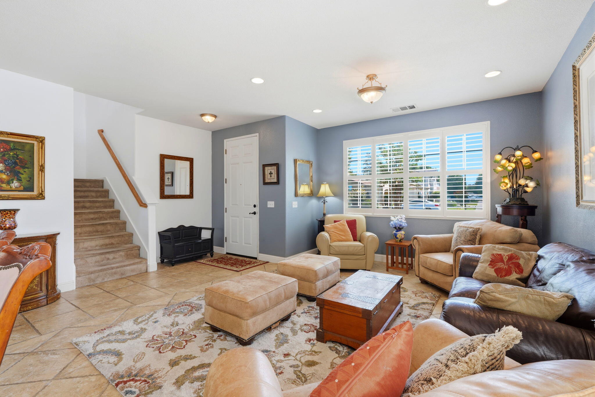 3939 S Crenshaw St, Visalia, CA 93277