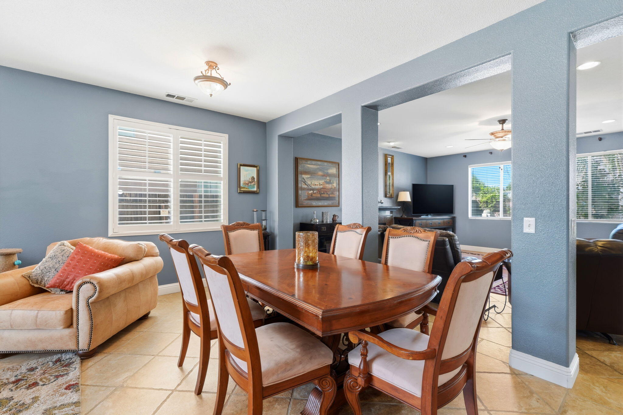 3939 S Crenshaw St, Visalia, CA 93277