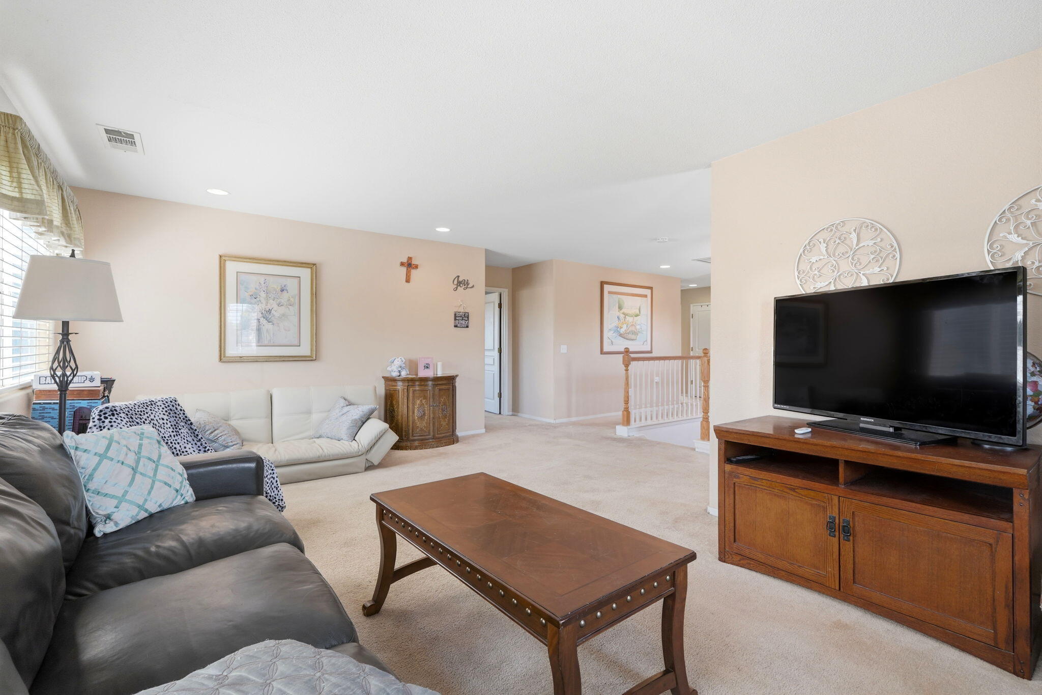 3939 S Crenshaw St, Visalia, CA 93277