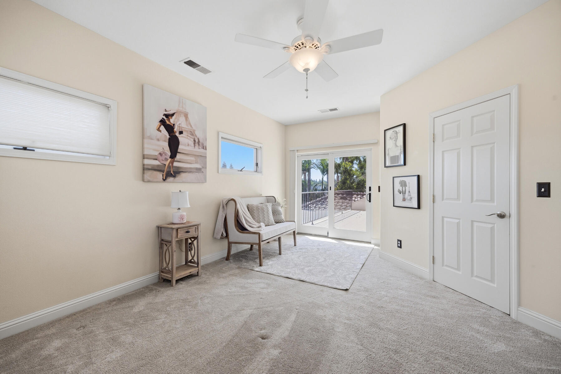 1700 N Roeben Dr, Visalia, CA 93291