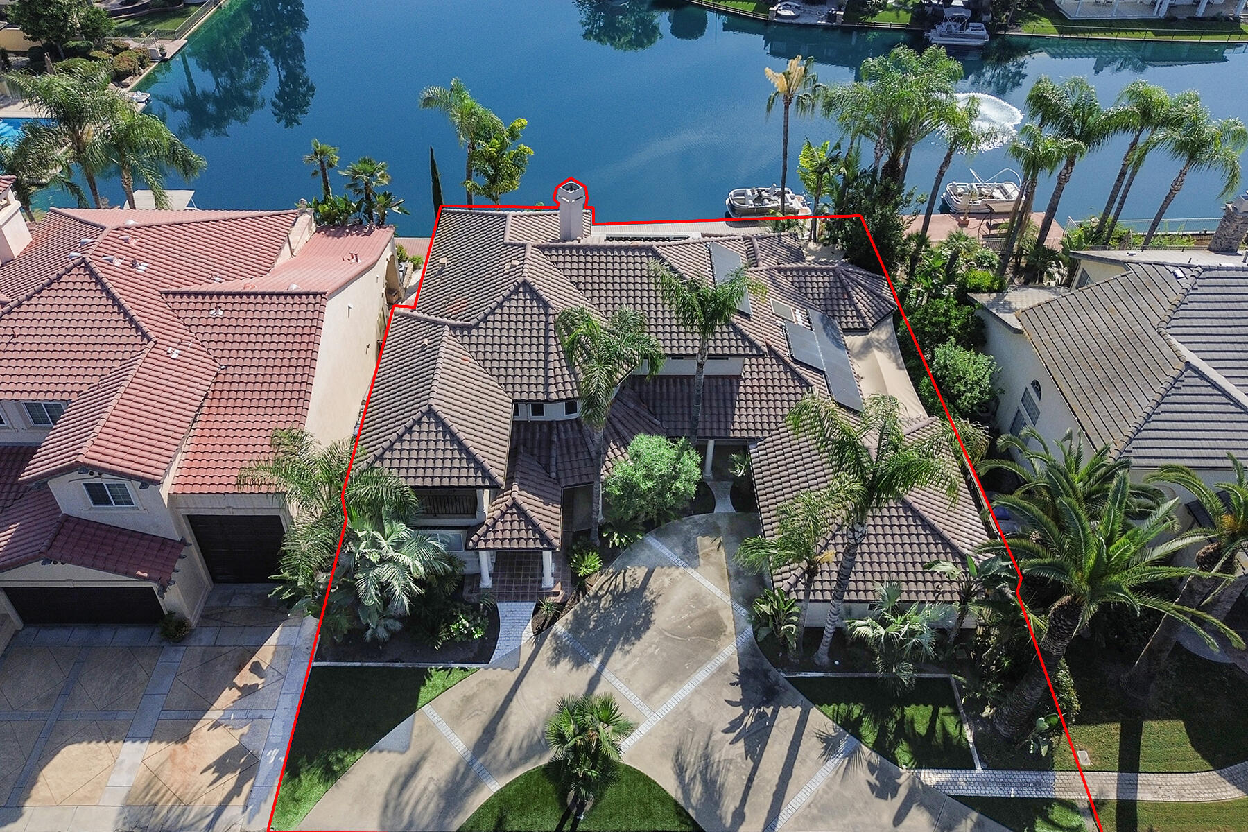 1700 N Roeben Dr, Visalia, CA 93291