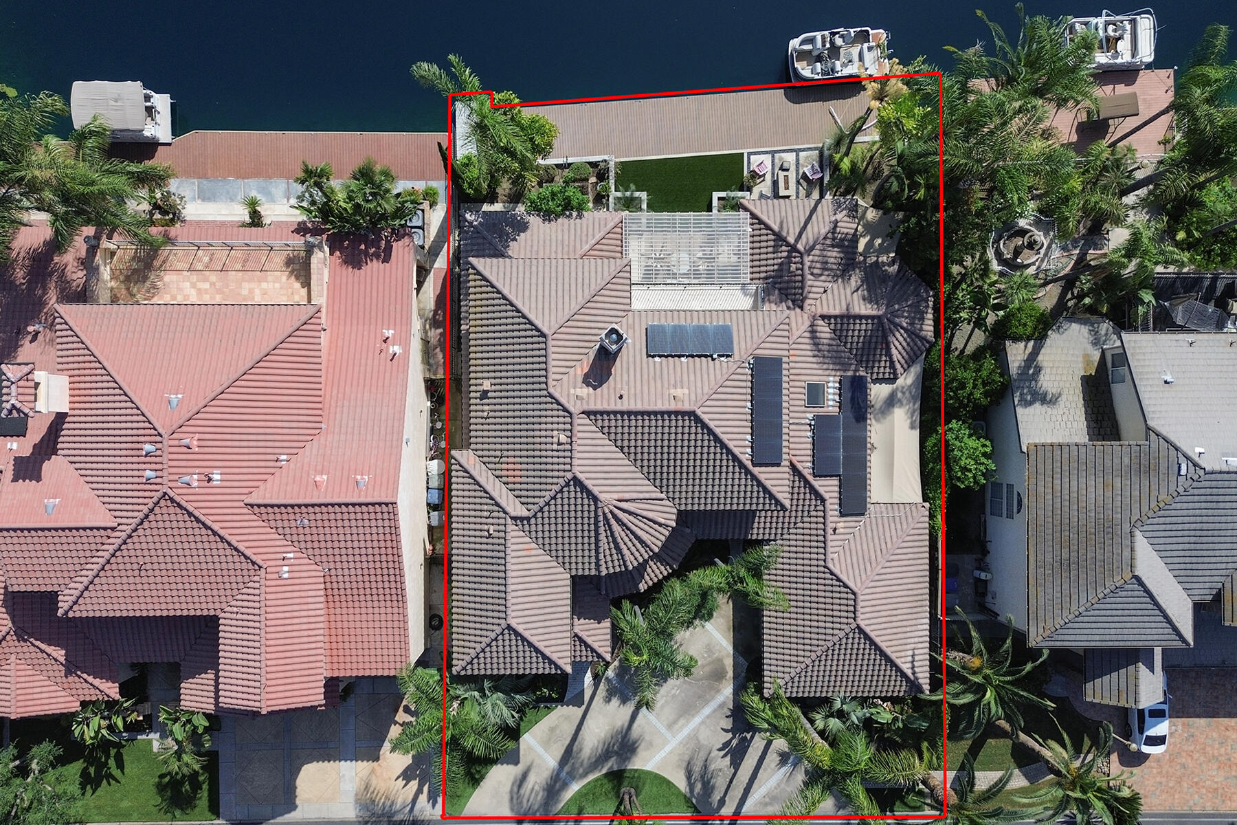 1700 N Roeben Dr, Visalia, CA 93291