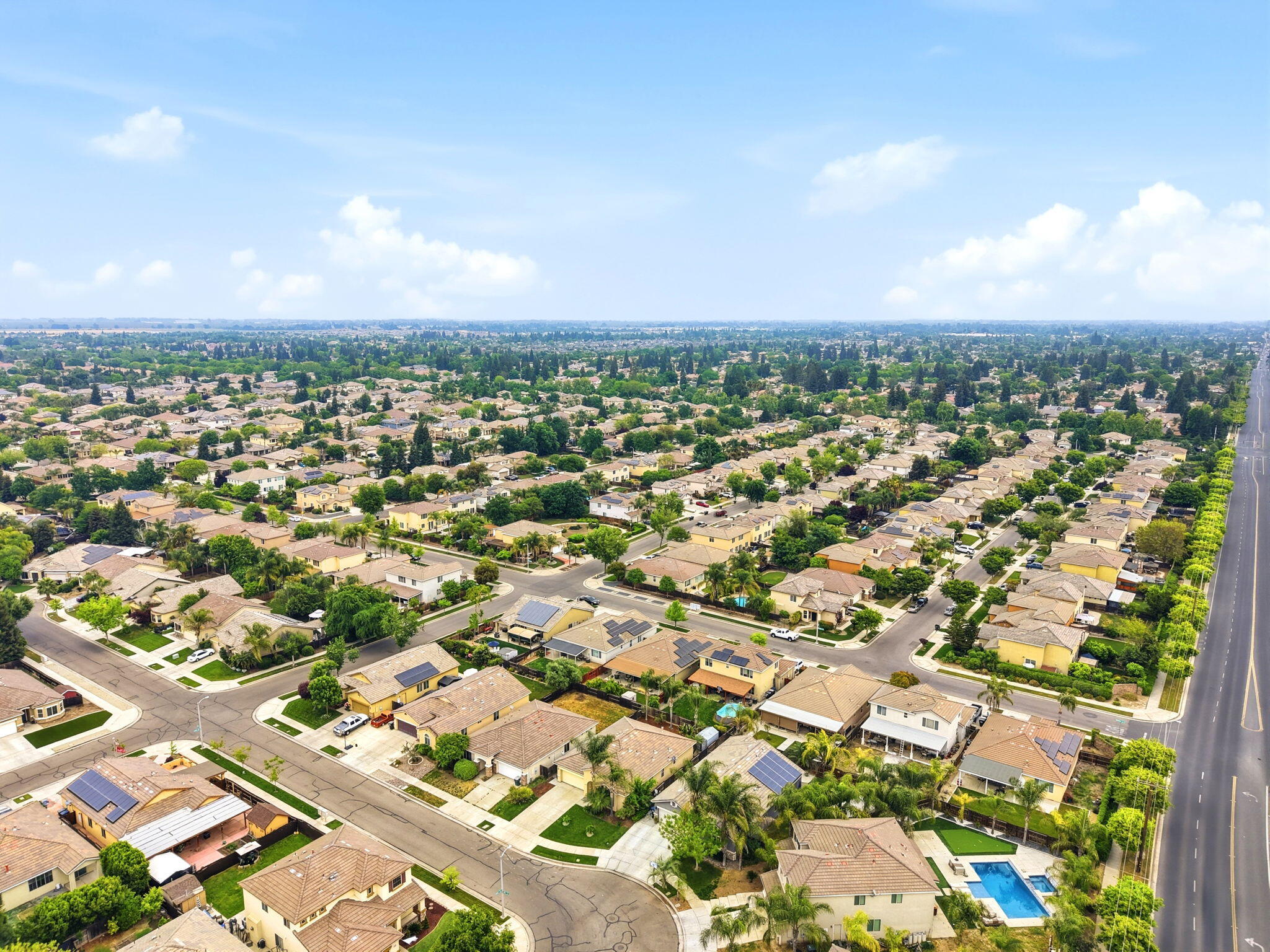 1428 N Leila St, Visalia, CA 93291