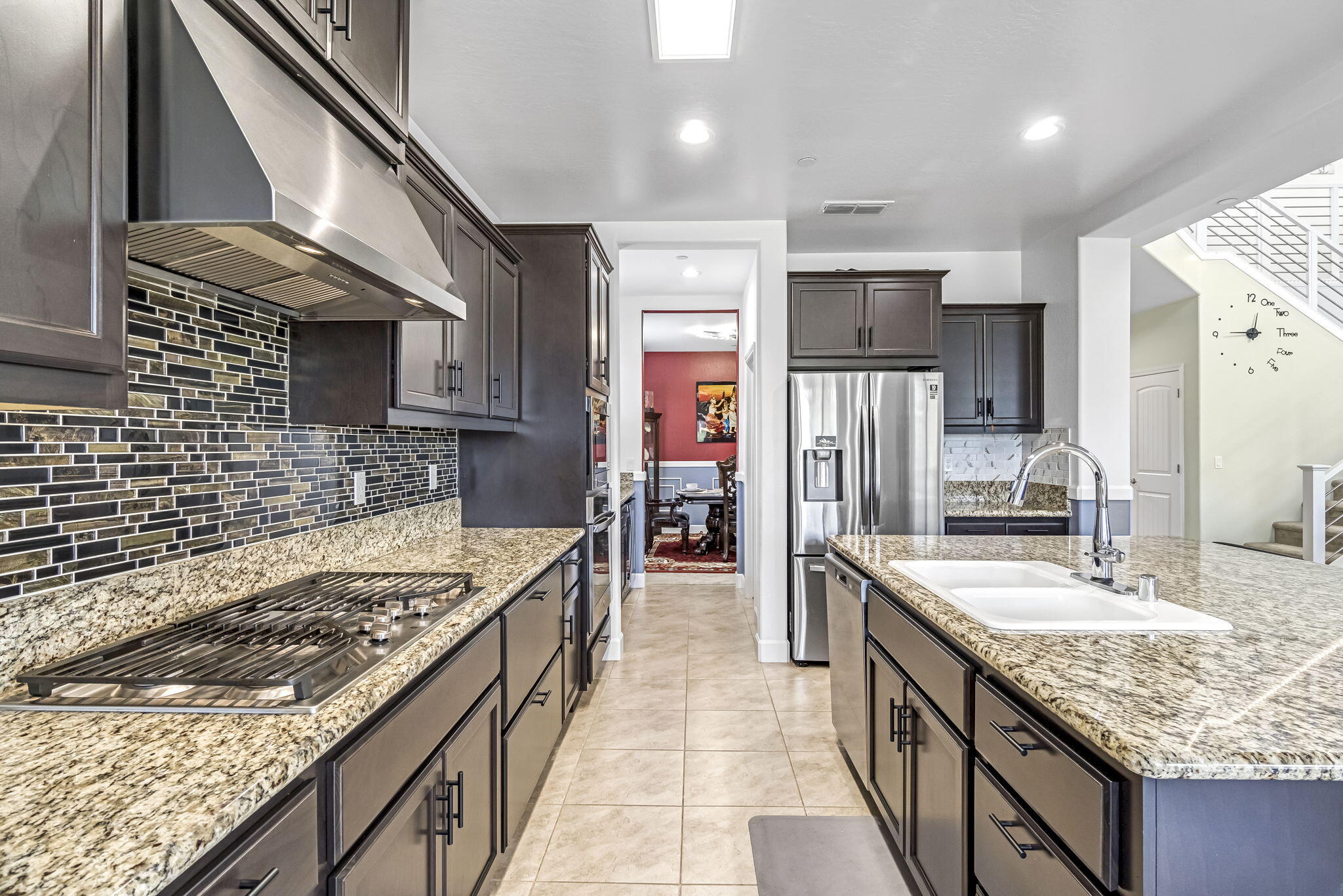 3405 W W Kamm Ave, Dinuba, CA 93618