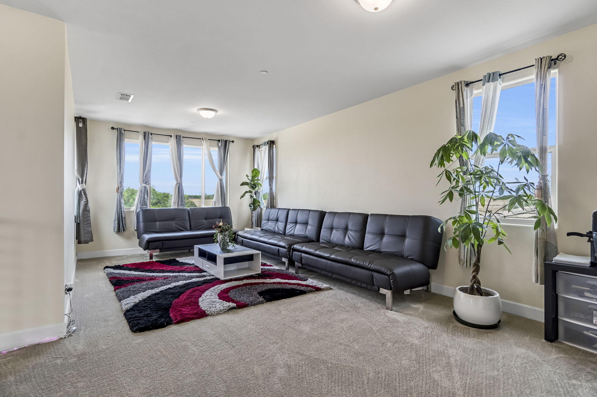 3405 W W Kamm Ave, Dinuba, CA 93618