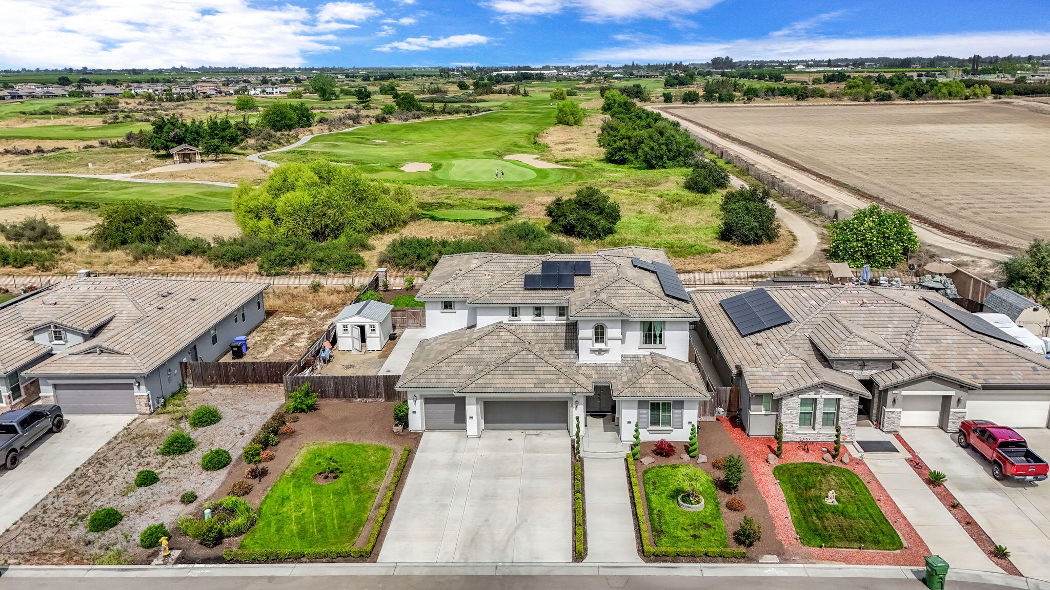 3405 W W Kamm Ave, Dinuba, CA 93618