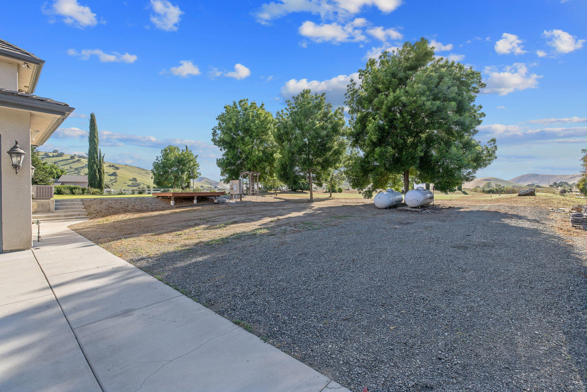 31731 Mill Dr, Springville, CA 93265