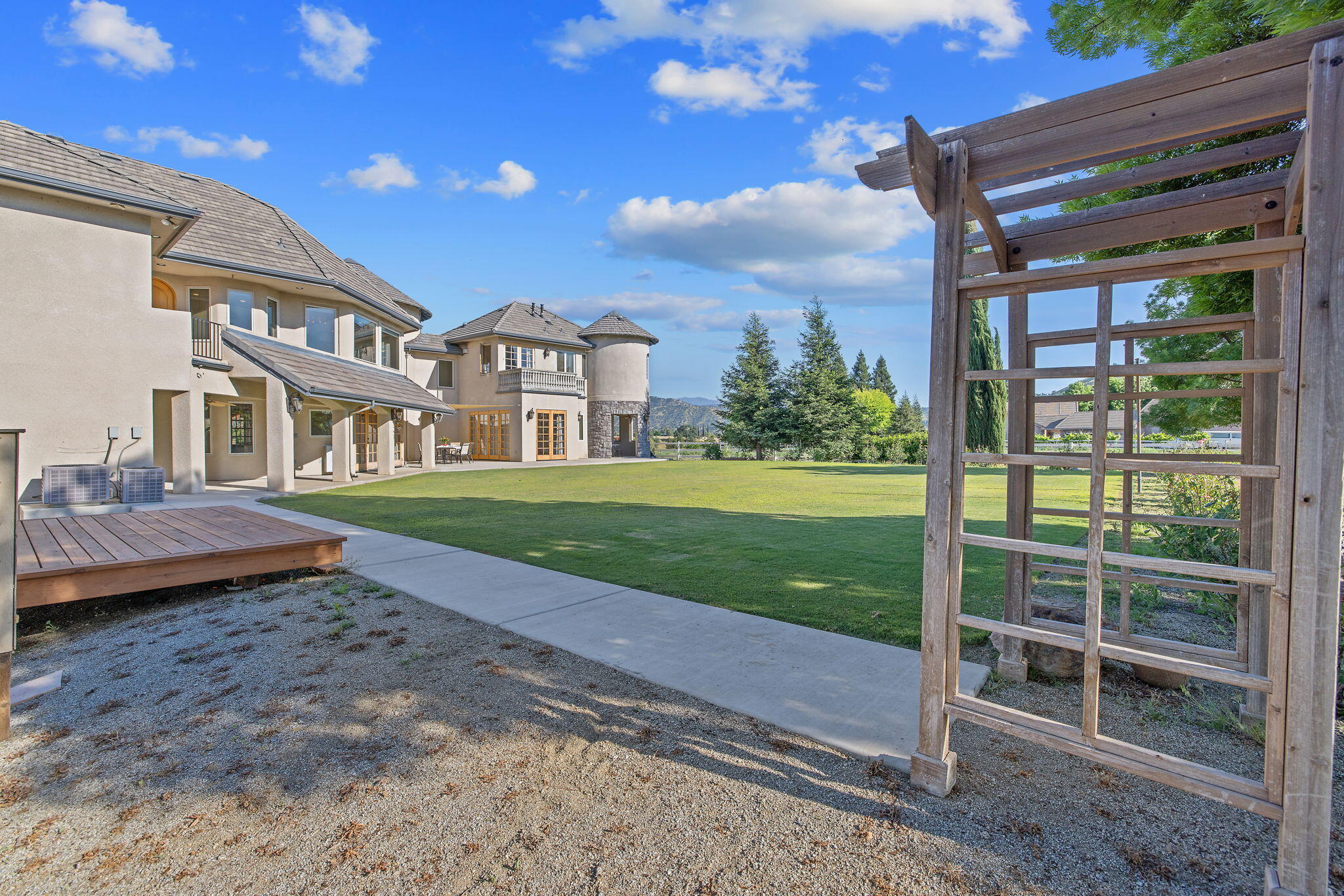 31731 Mill Dr, Springville, CA 93265