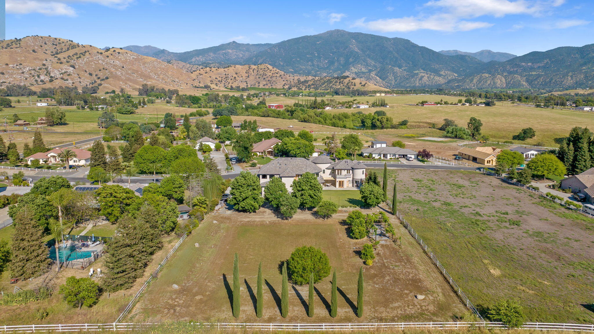 31731 Mill Dr, Springville, CA 93265