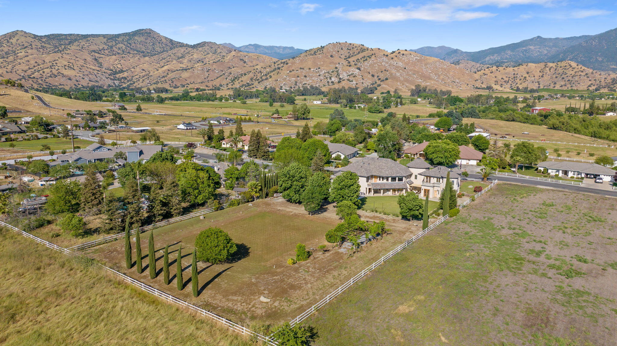 31731 Mill Dr, Springville, CA 93265