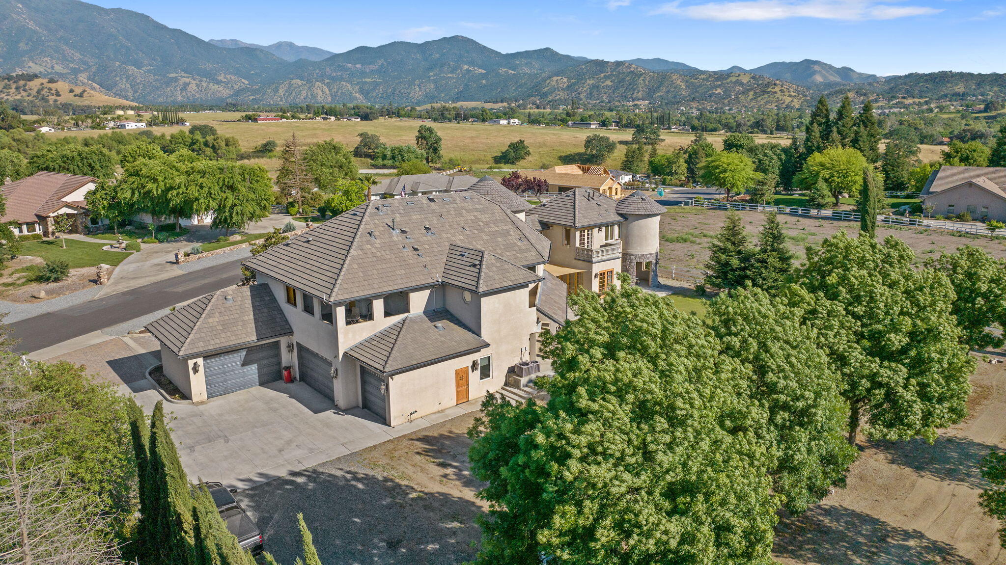 31731 Mill Dr, Springville, CA 93265