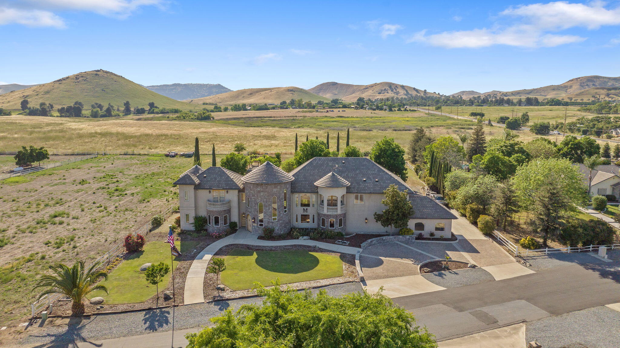 31731 Mill Dr, Springville, CA 93265