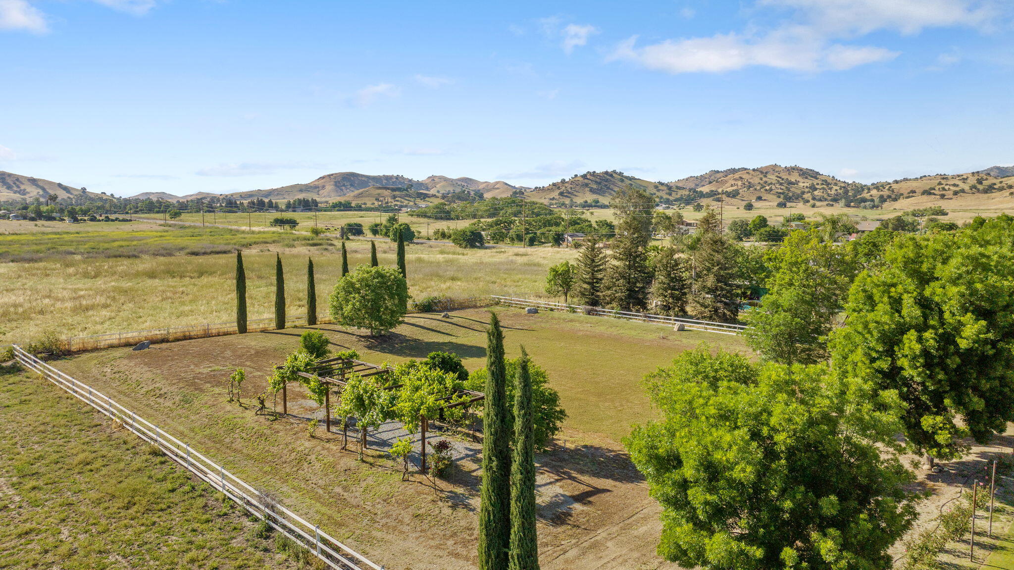 31731 Mill Dr, Springville, CA 93265